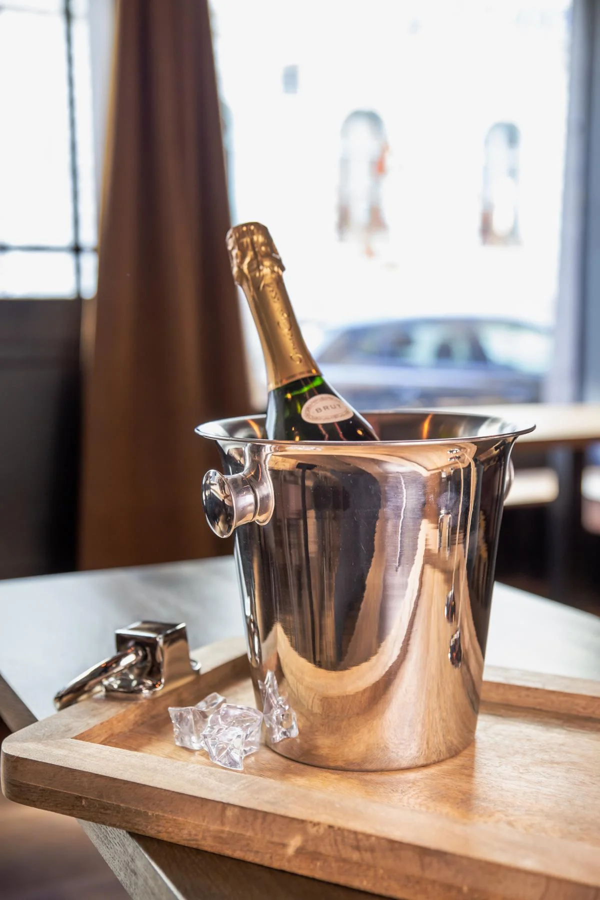 Flaschenkühler Joey (Höhe 22 cm, Ø 12 cm), mit Griffen, Edelstahl, hochglanzpoliert Flaschenkühler Joey (Höhe 22 cm, Ø 12 cm), mit Griffen, Edelstahl, hochglanzpoliert