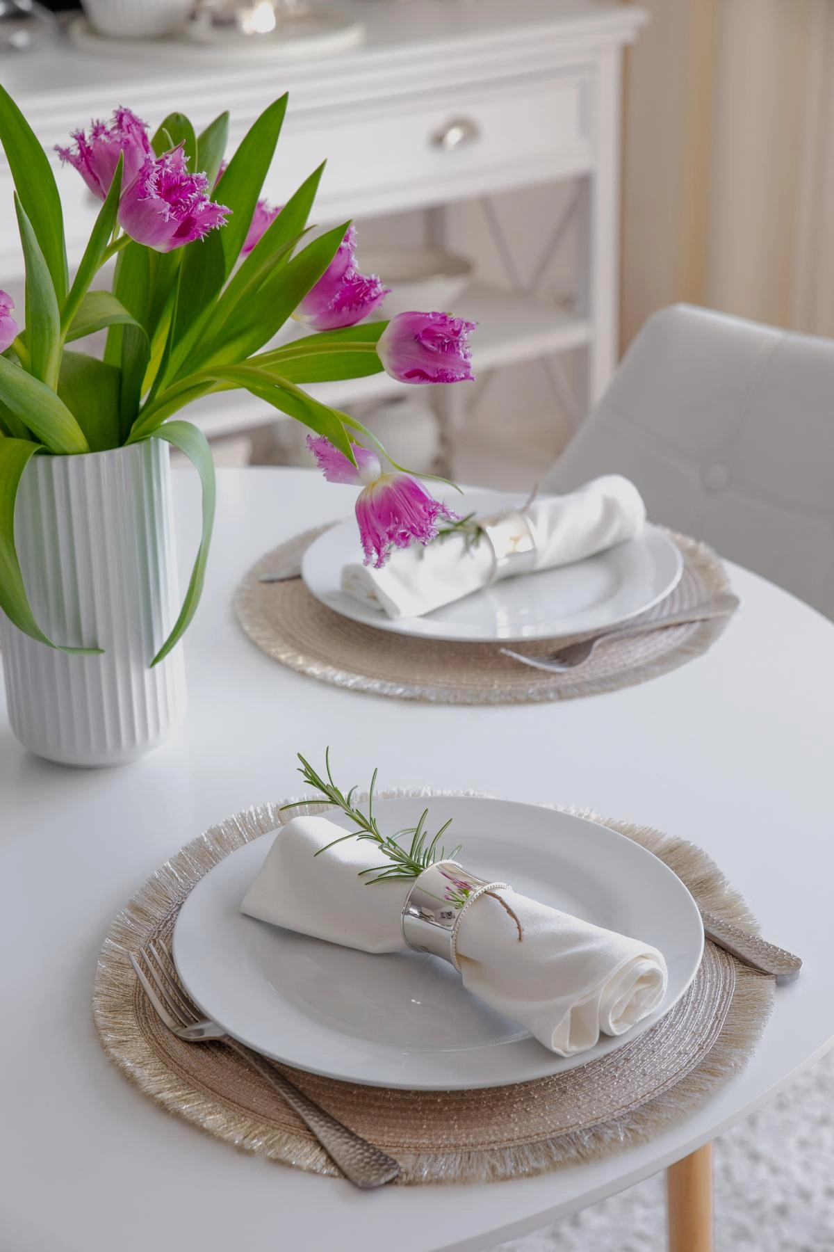 4er-Set Serviettenringe Perla (Ø 5 cm), mit Perlen, edel versilbert, anlaufgeschützt 4er-Set Serviettenringe Perla (Ø 5 cm), mit Perlen, edel versilbert, anlaufgeschützt