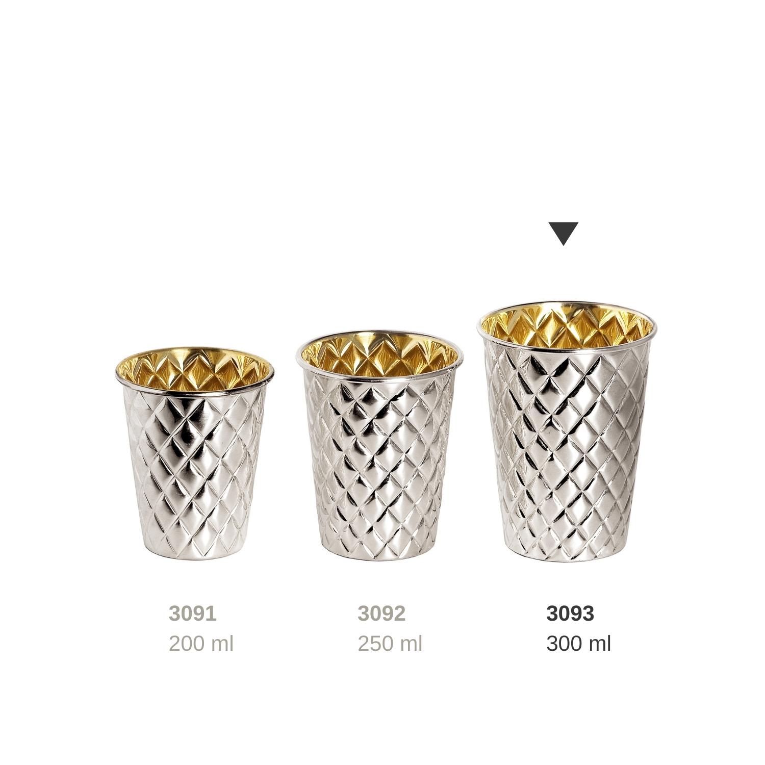 2. Wahl Silberbecher Pilar mit Rautenmuster, schwerversilbert, innen Goldfinish