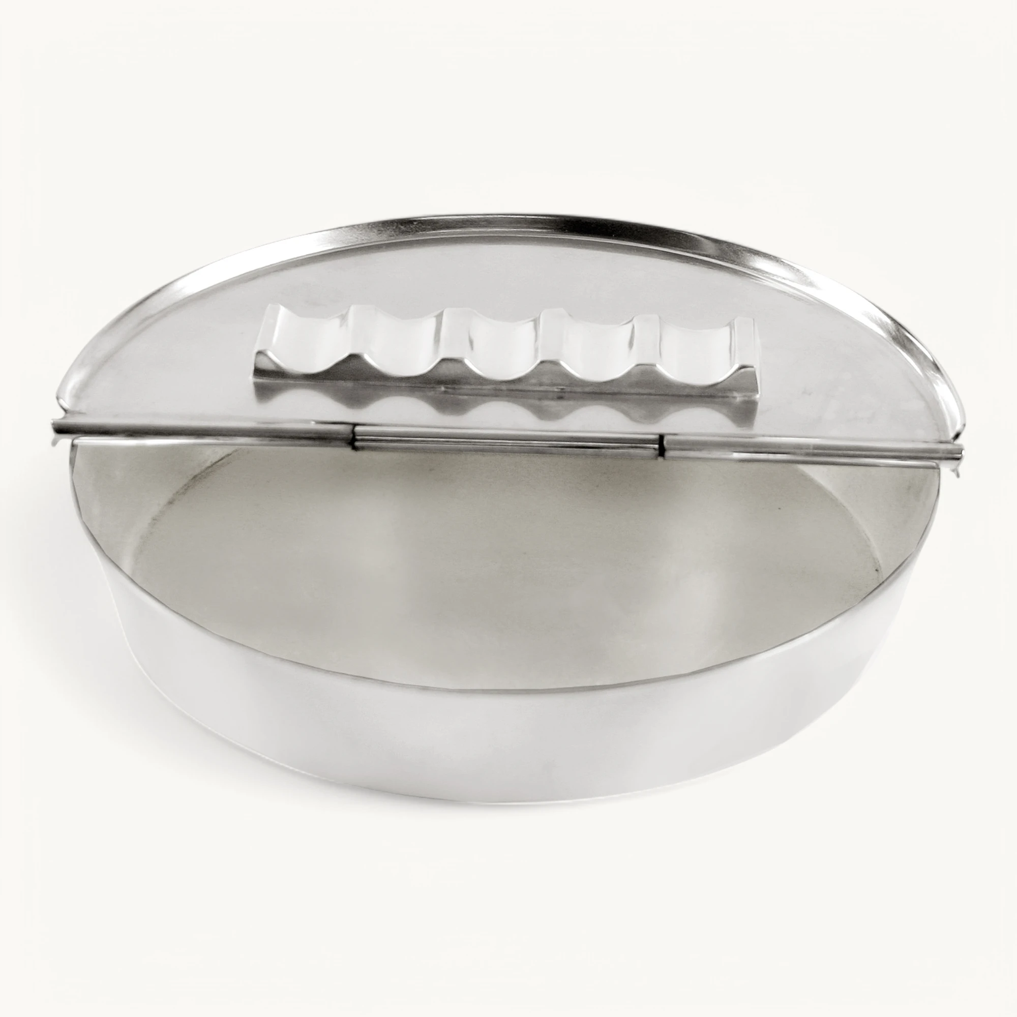 Klapp-Ascher Aschenbecher Ashburn, schwerversilbert, Durchmesser 16 cm, 5 Ablagemulden