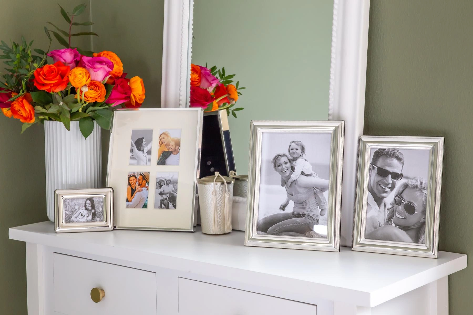 Fotorahmen Bari für Foto 5x8 cm, edel versilbert, anlaufgeschützt Fotorahmen Bari für Foto 5x8 cm, edel versilbert, anlaufgeschützt