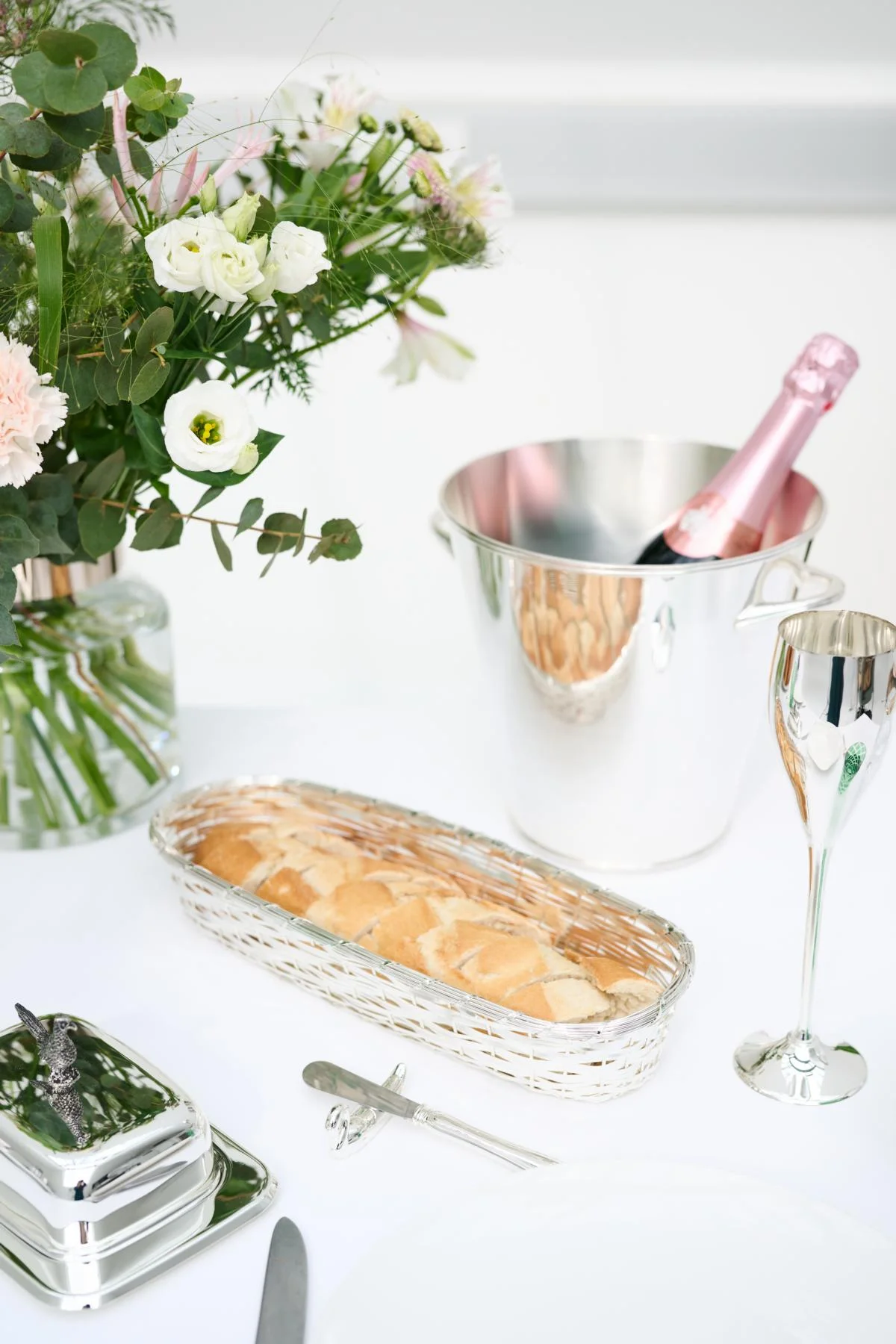 Flaschenkühler Calo (Höhe 21 cm, Ø 22 cm), mit Griffen, schwerversilbert Flaschenkühler Calo (Höhe 21 cm, Ø 22 cm), mit Griffen, schwerversilbert