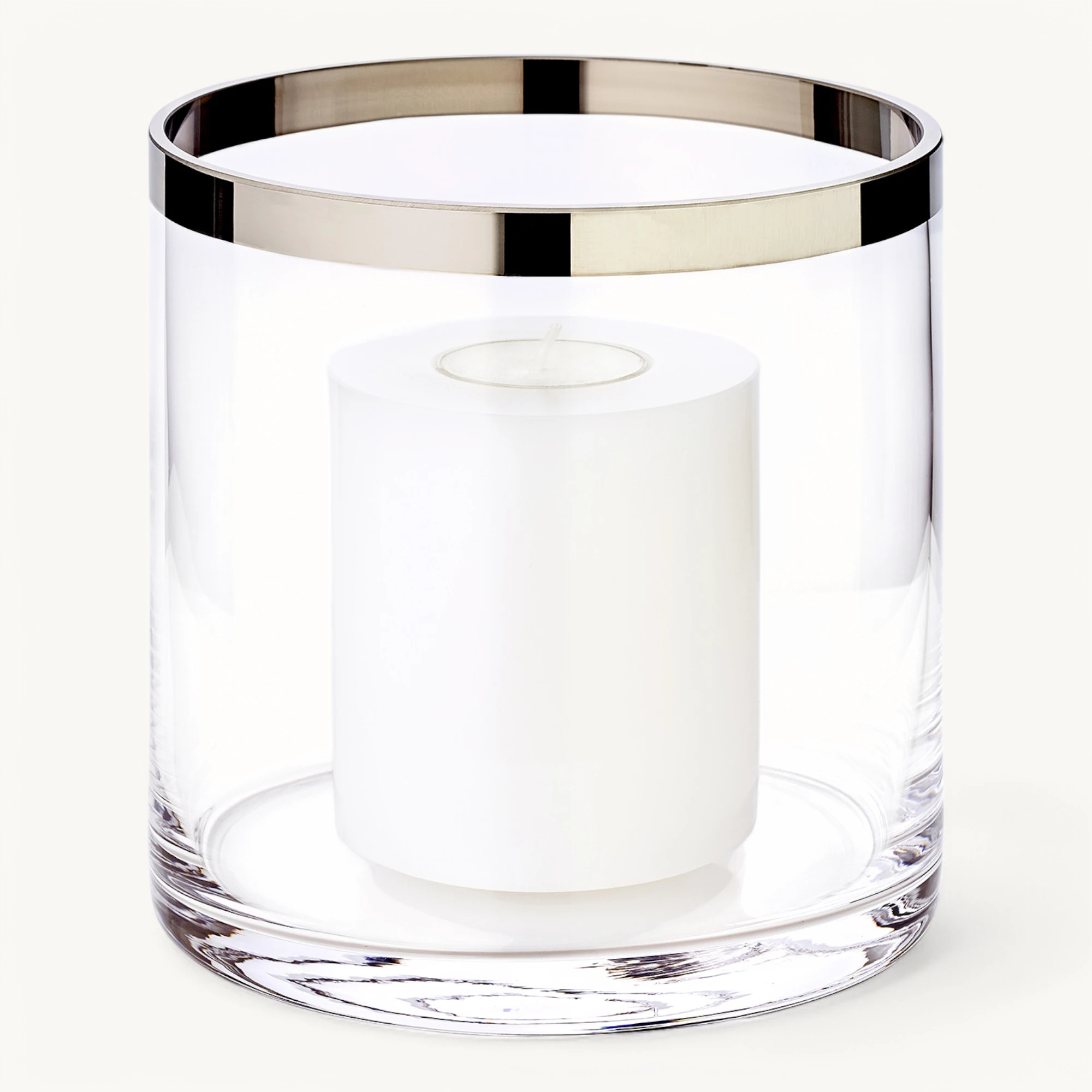 Windlicht Molly, Kerzenhalter aus mundgeblasenem Kristallglas mit Platinrand, Höhe 15 cm, Ø 15 cm, Plus Dauerkerze Cornelius, Ø 8 cm Windlicht Molly, Kerzenhalter aus mundgeblasenem Kristallglas mit Platinrand, Höhe 15 cm, Ø 15 cm, Plus Dauerkerze Cornelius, Ø 8 cm