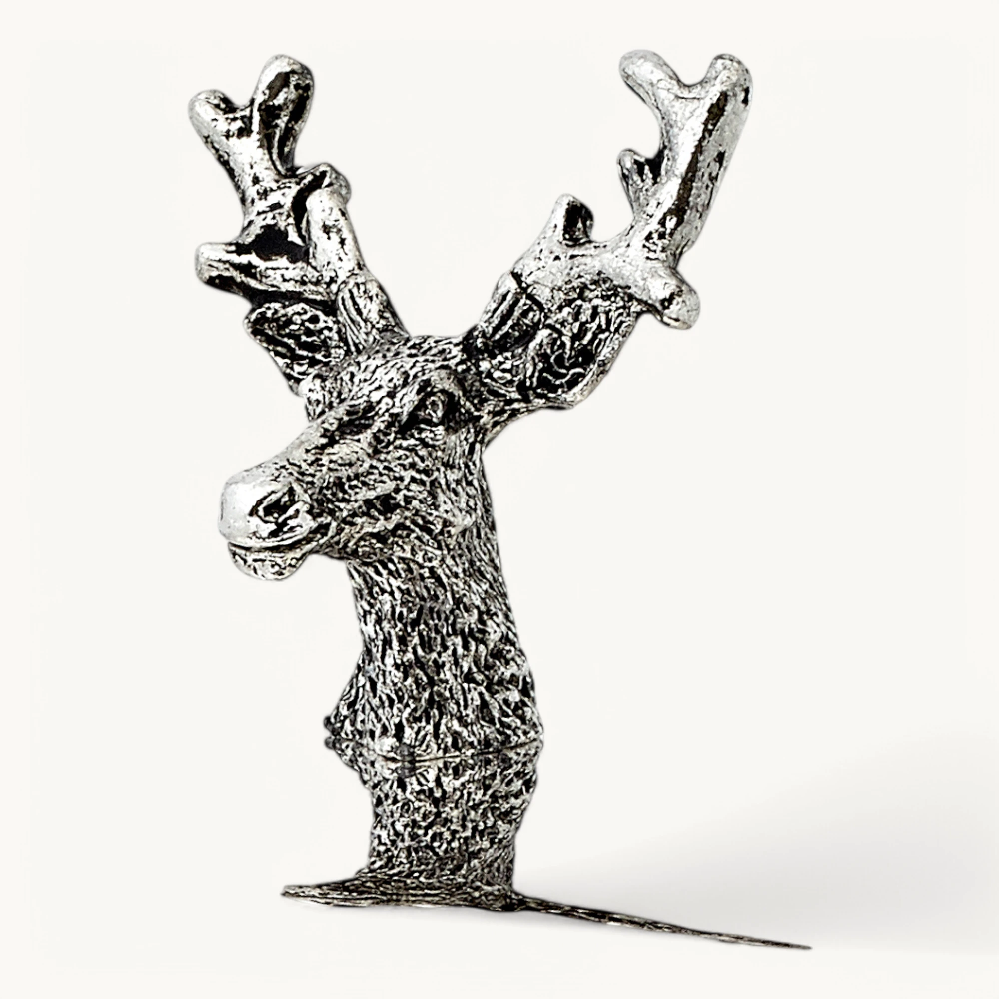 Butterdose Hirsch (250 g Butter), Hirsch-Figur, edel versilbert, mit Glasschale und Buttermesser