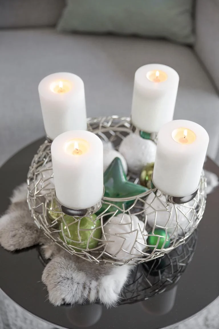 Adventskranz Milano (ø 53 cm), silberfarben, glänzend, Edelstahl vernickelt Adventskranz Milano (ø 53 cm), silberfarben, glänzend, Edelstahl vernickelt