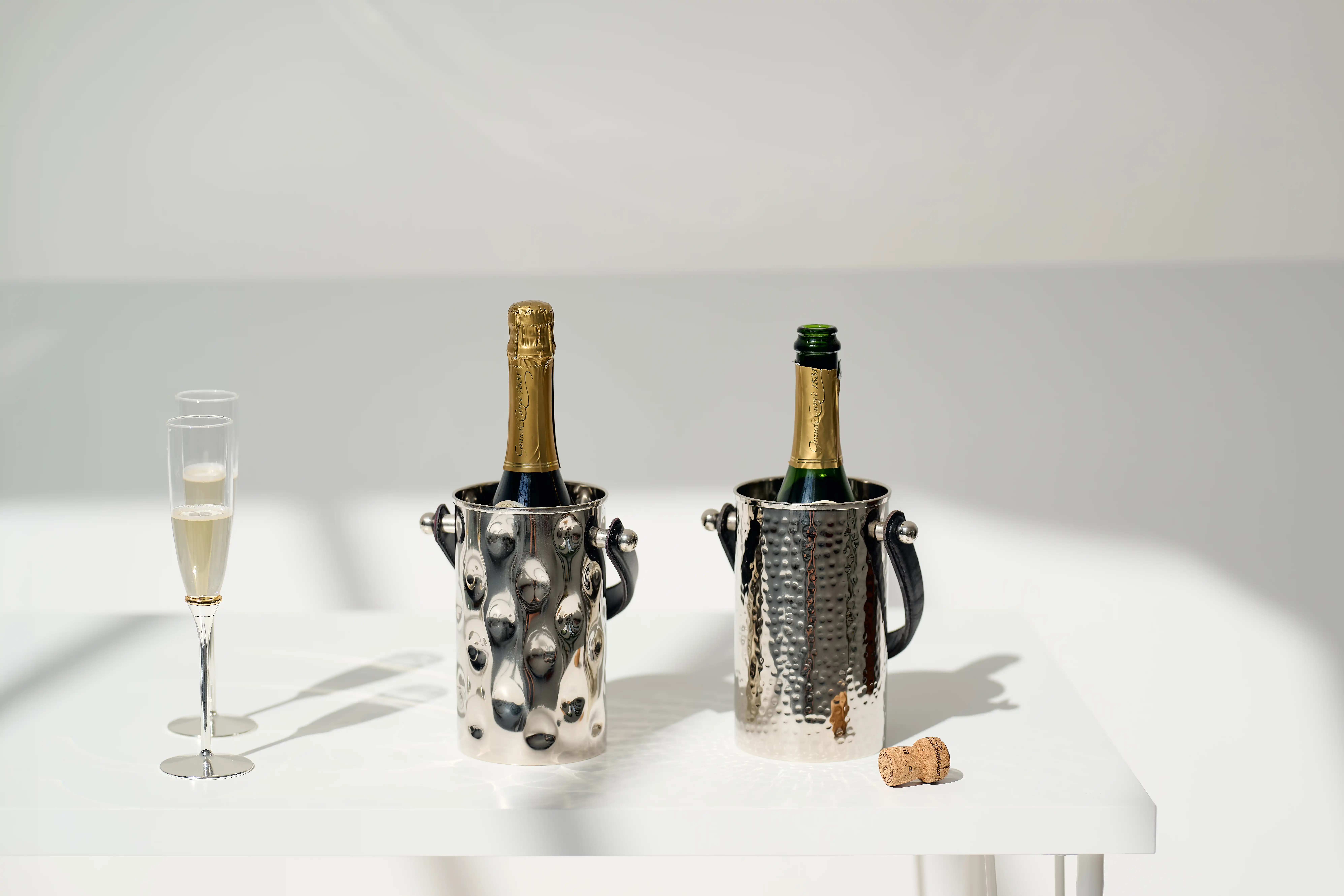 Flaschenkühler Gavin (H 18,5 cm, Ø 11 cm), gehämmert, Edelstahl, vernickelt