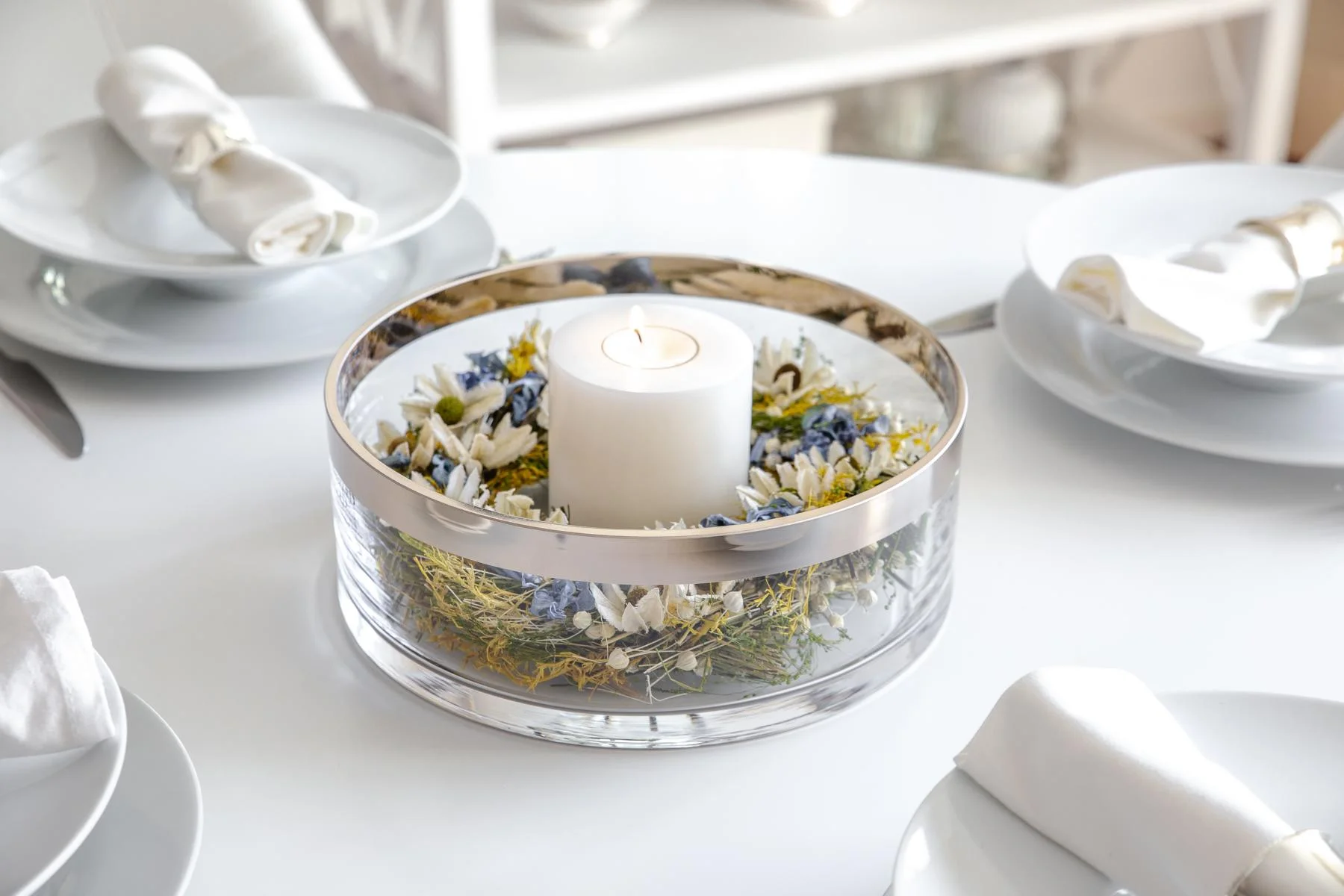 Schale Grit (Ø 25 cm), mundgeblasenes Kristallglas mit Platinrand Schale Grit (Ø 25 cm), mundgeblasenes Kristallglas mit Platinrand