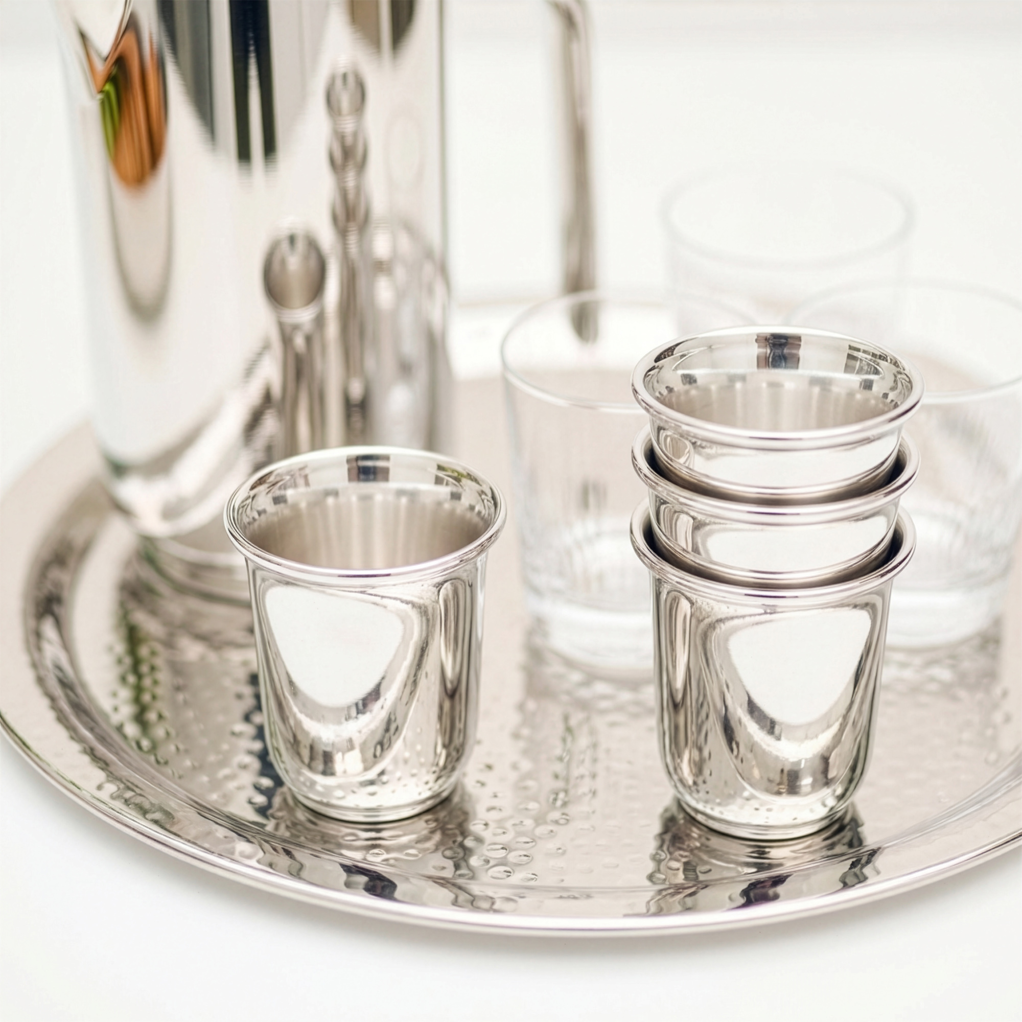 Schnapsbecher Cuno (Höhe 5 cm, Füllmenge 4 cl), schwerversilbert