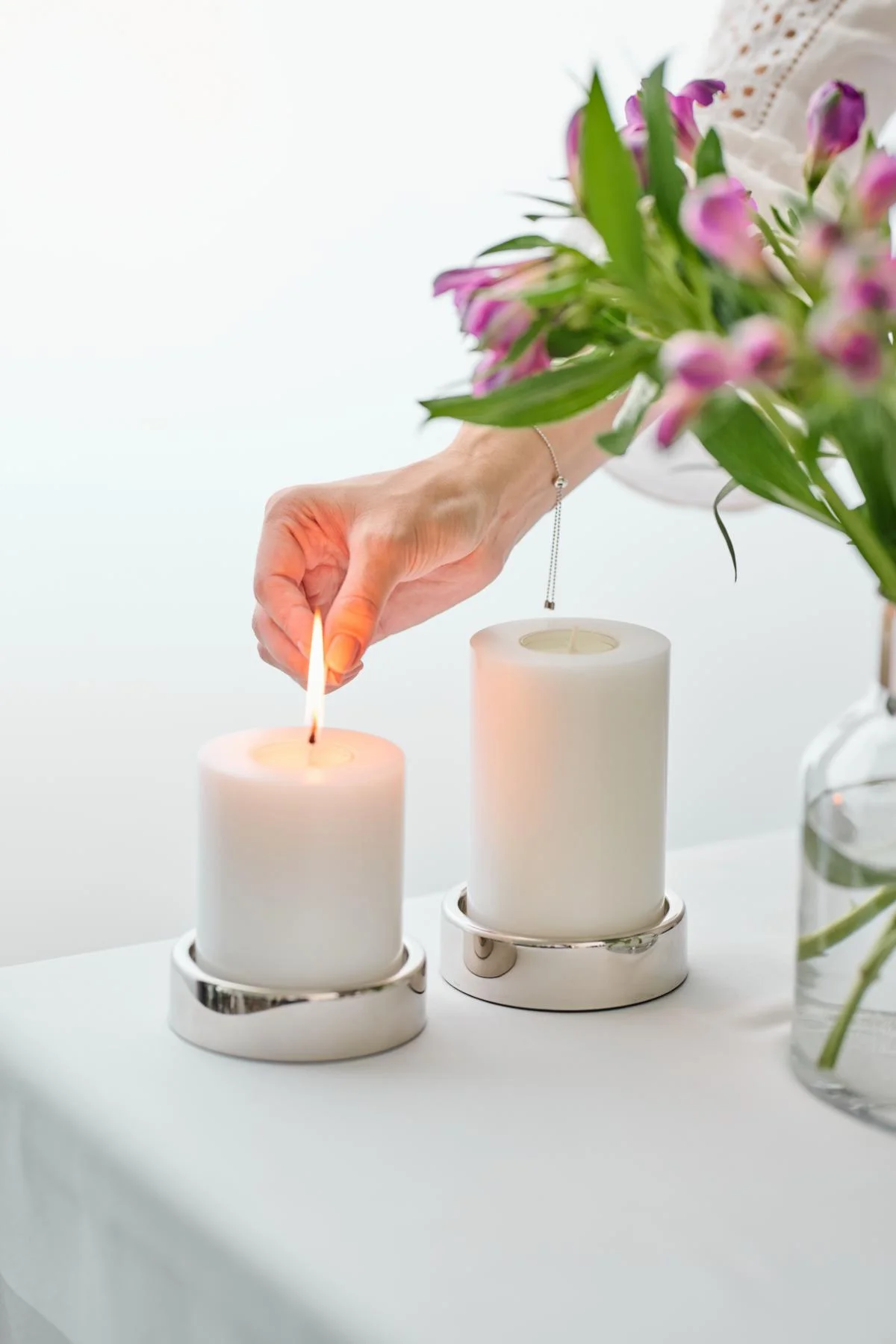 2er-Set Kerzenständer Sanremo (ø 10 cm), vernickelt, für Stumpenkerzen ø 8 cm 2er-Set Kerzenständer Sanremo (ø 10 cm), vernickelt, für Stumpenkerzen ø 8 cm