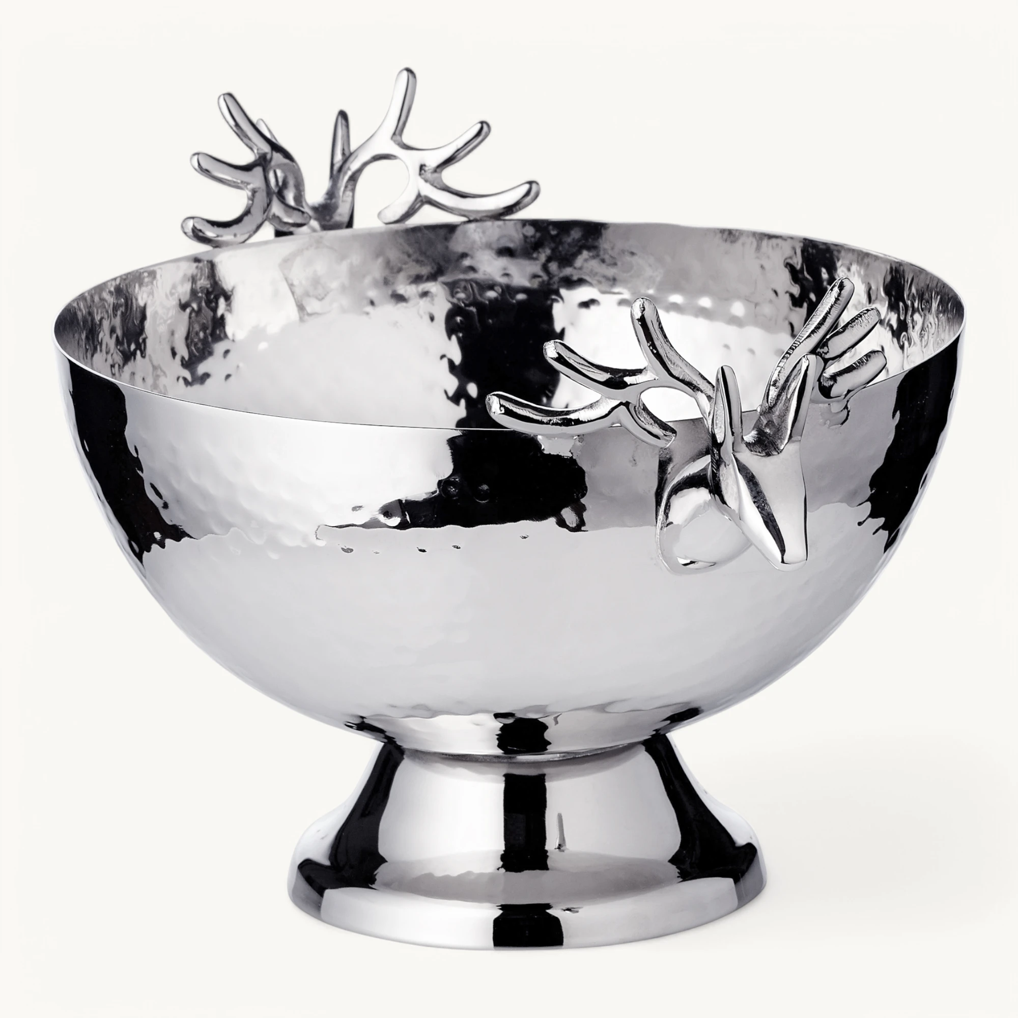 Schale Hirsch (Ø 15 cm), silberfarben, gehämmert, Messing vernickelt Schale Hirsch (Ø 15 cm), silberfarben, gehämmert, Messing vernickelt