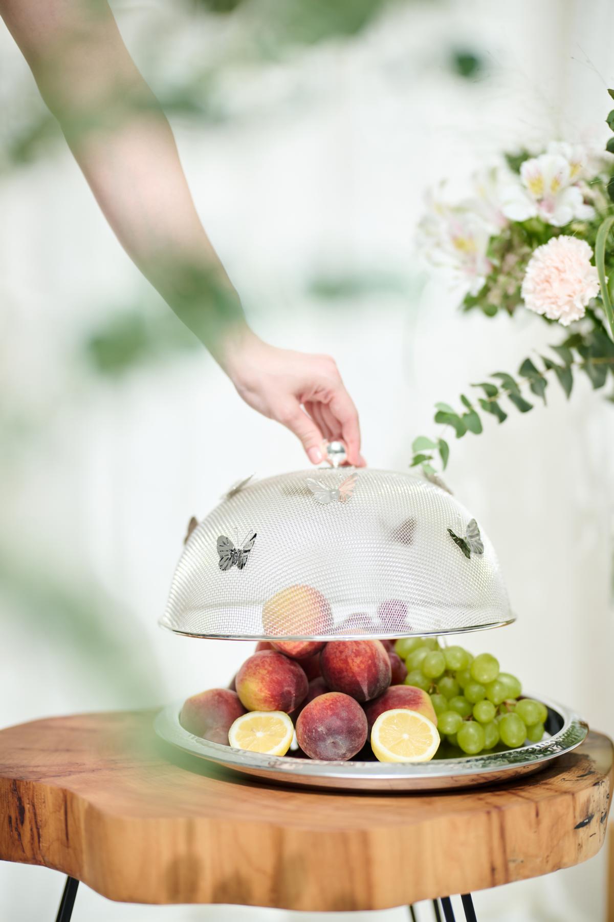 INAKTIV 2. Wahl Schutzhaube Butterfly (ø 30 cm, H 16 cm), edel versilbert, anlaufgeschützt, Speisesc