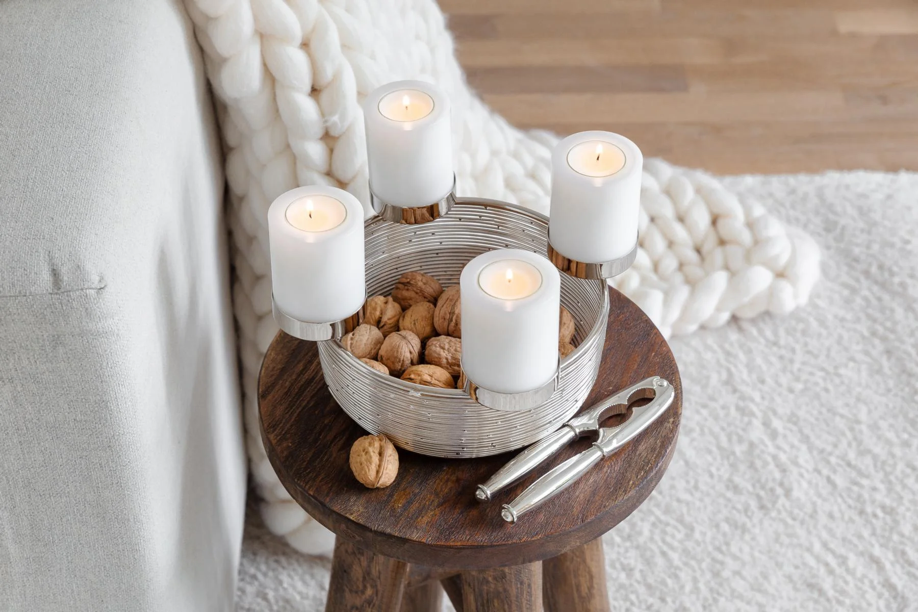 Adventskranz Rio (ø 25,5 cm), silberfarben, hochglanzpoliert, Edelstahl vernickelt Adventskranz Rio (ø 25,5 cm), silberfarben, hochglanzpoliert, Edelstahl vernickelt