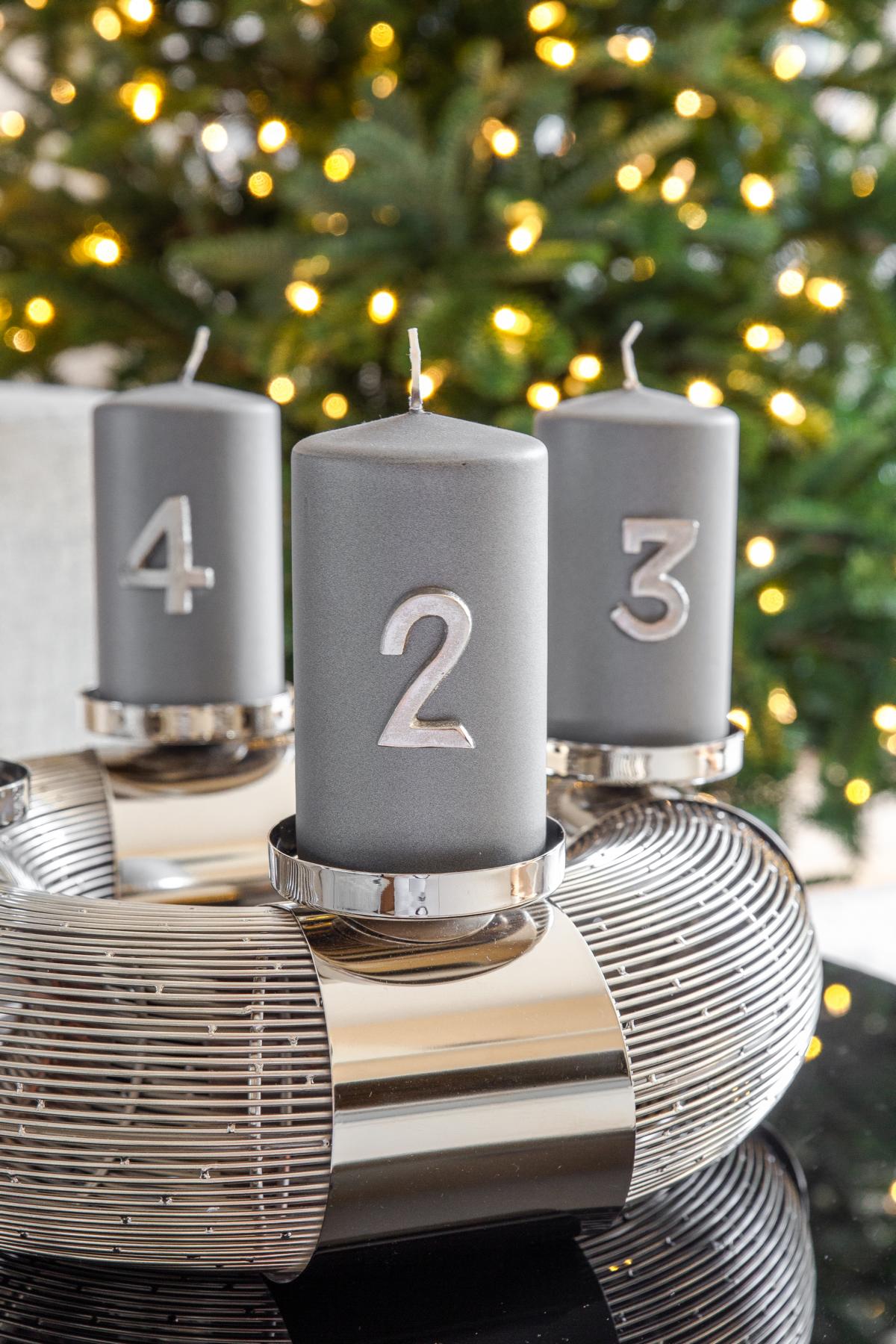 4er-Set Kerzenpin Advent (Höhe 4 cm), Zahlen 1 bis 4, silberfarben, Aluminium vernickelt