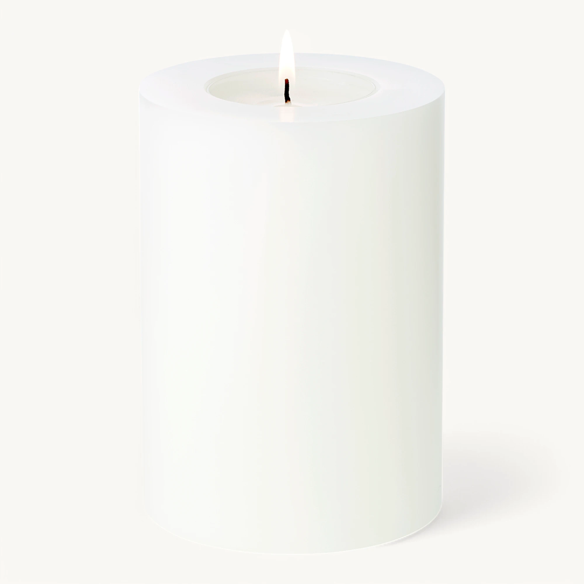 2. Wahl  Dauerkerze Cornelius Pine (Höhe 15 cm, ø 10 cm), weiß, Teelichthalter hitzebeständig 90° 2. Wahl  Dauerkerze Cornelius Pine (Höhe 15 cm, ø 10 cm), weiß, Teelichthalter hitzebeständig 90°