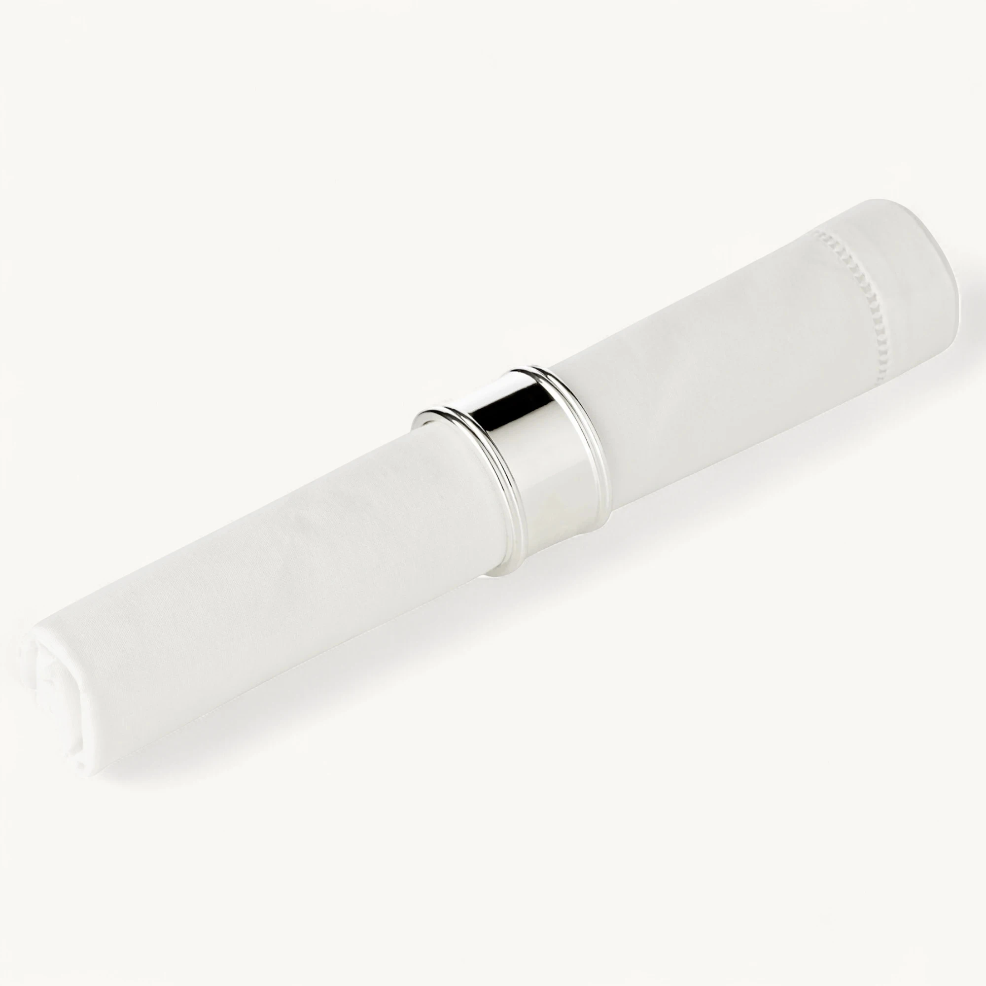 6er Set Serviettenringe Madrid, rund, edel versilbert, Durchmesser 4 cm 6er Set Serviettenringe Madrid, rund, edel versilbert, Durchmesser 4 cm