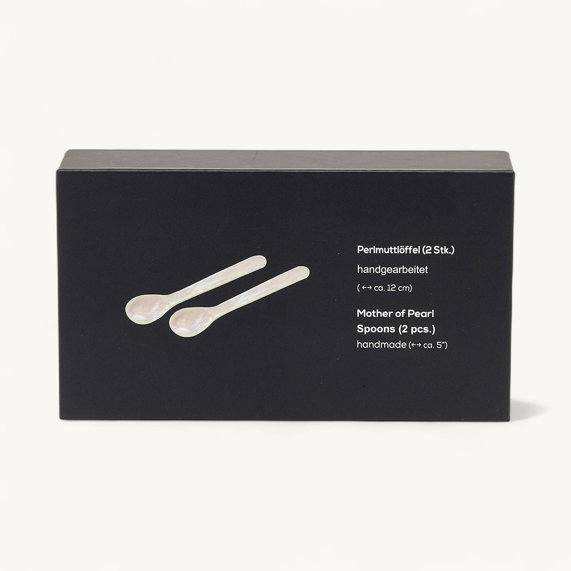 EDZARD 2er Set Eierlöffel (Länge 11 cm) aus echtem Meer-Perlmutt (Pinctada maxima), Handarbeit, 100% Naturprodukt, Griff oben abgerundet, edle Geschenkverpackung, Perlmuttlöffel für Ei und Kaviar