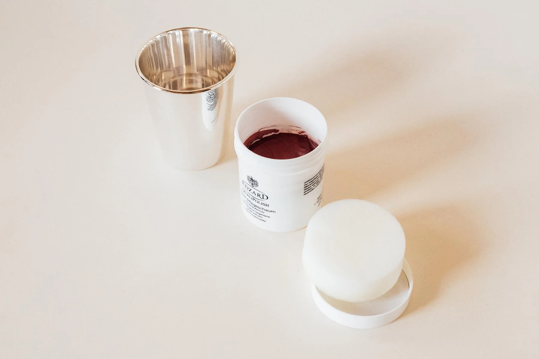 QualiPolish® Silber-Pflegeschaum mit Anlaufschutz, Inhalt 200 Gramm QualiPolish® Silber-Pflegeschaum mit Anlaufschutz, Inhalt 200 Gramm
