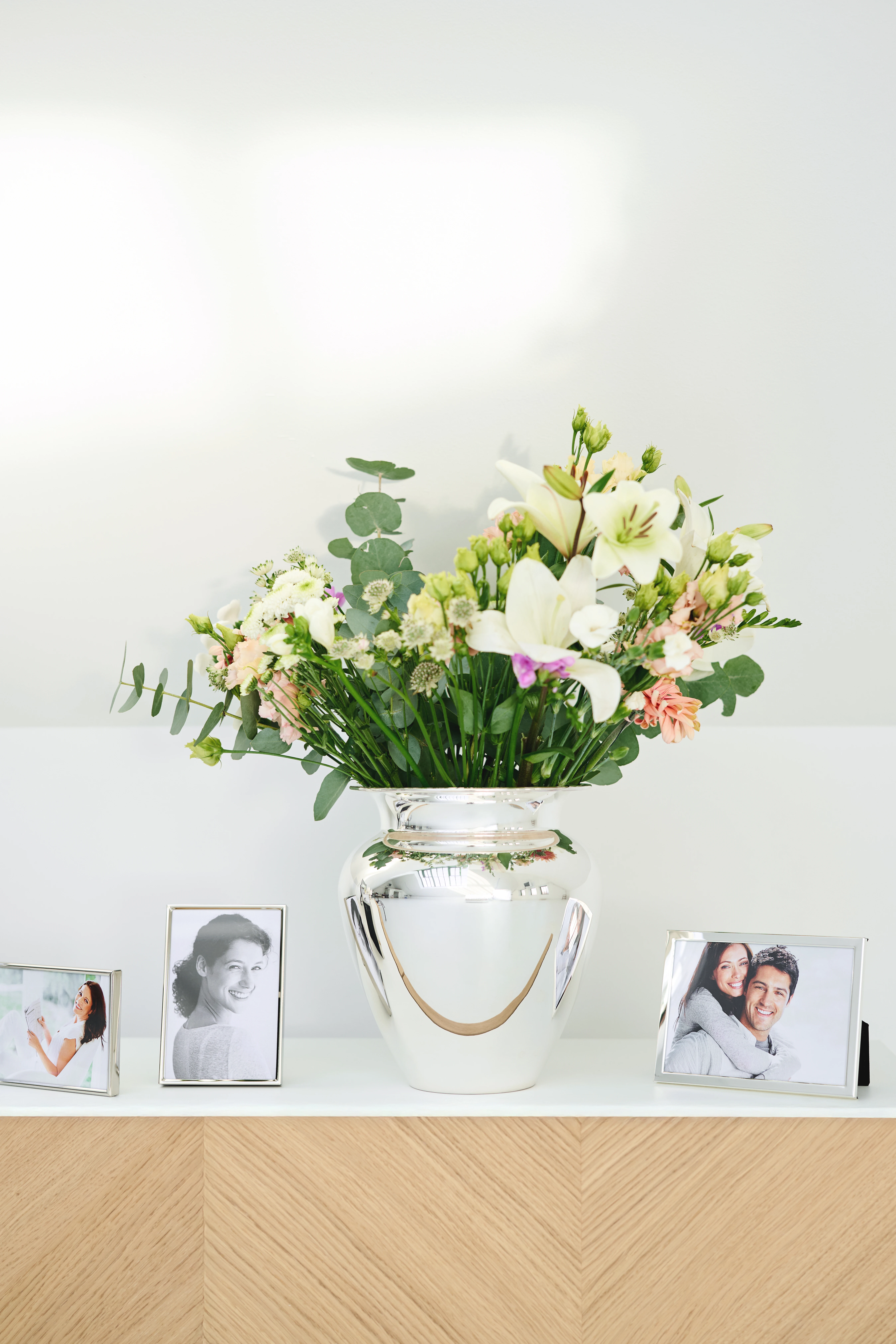 Vase Antonia  (Höhe 26 cm, Ø 21 cm), schwerversilbert Vase Antonia  (Höhe 26 cm, Ø 21 cm), schwerversilbert