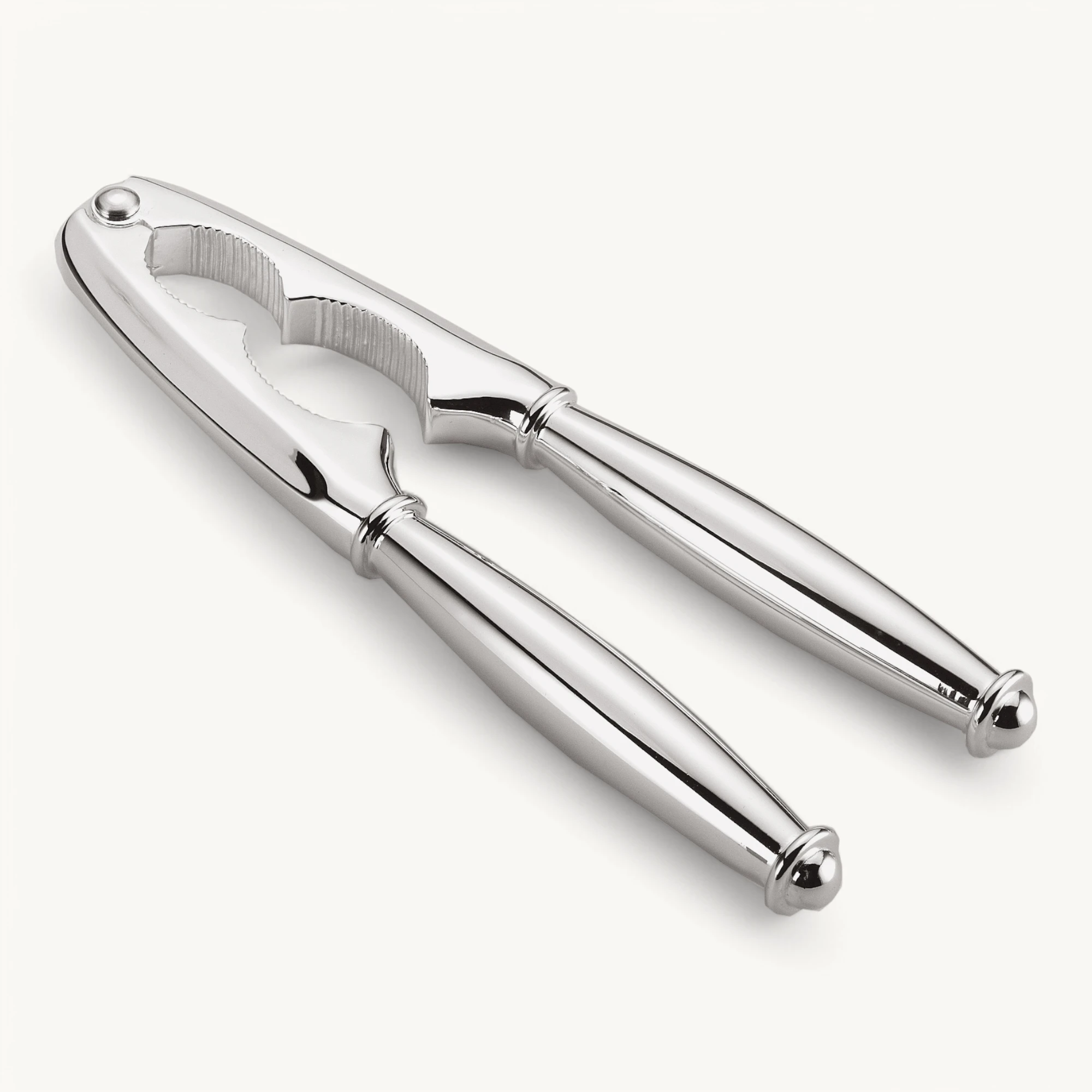 Nussknacker Carlton, klassische Form, edel versilbert, Länge 17 cm