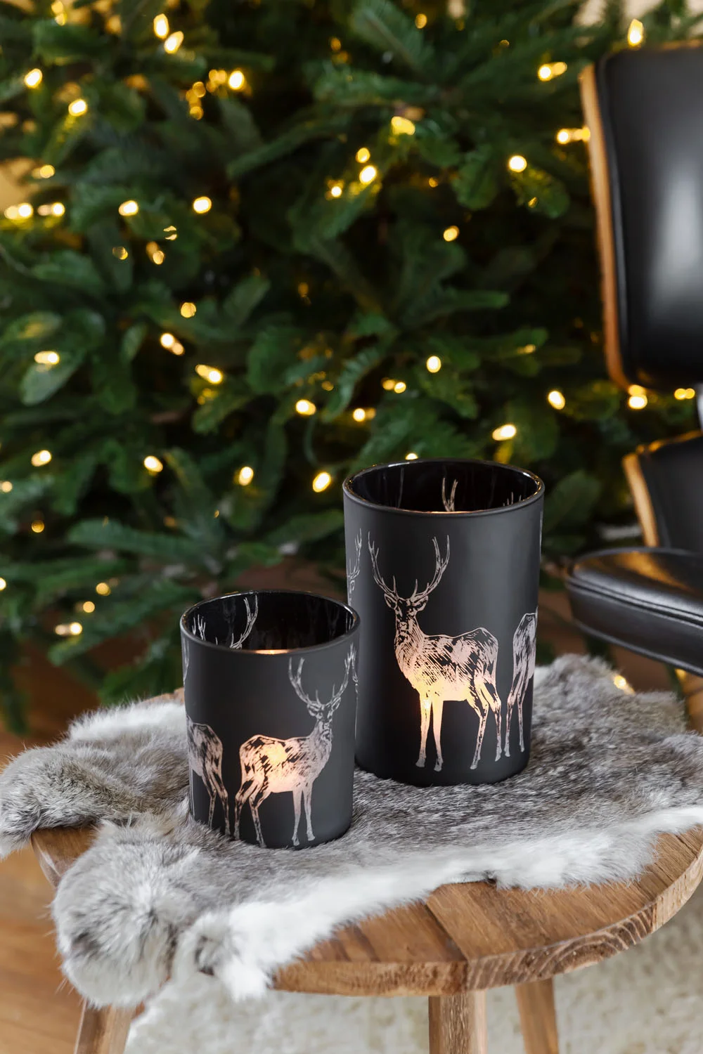 Teelichtglas Tiu (Höhe 13 cm), schwarz, Hirsch-Motiv