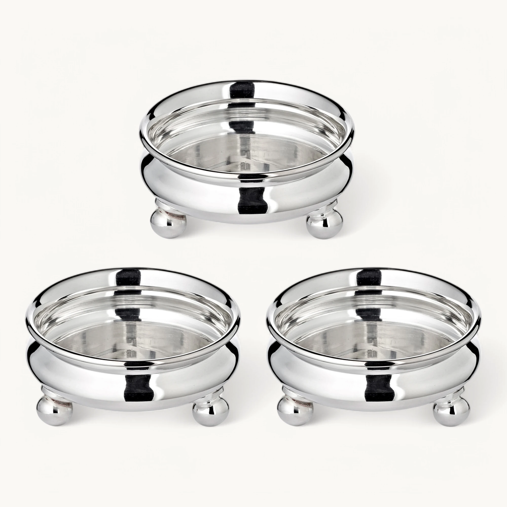 3er-Set Schälchen Santa (Höhe 4 cm, Ø 9 cm), auf Füßen, silberfarben, schwerversilbert