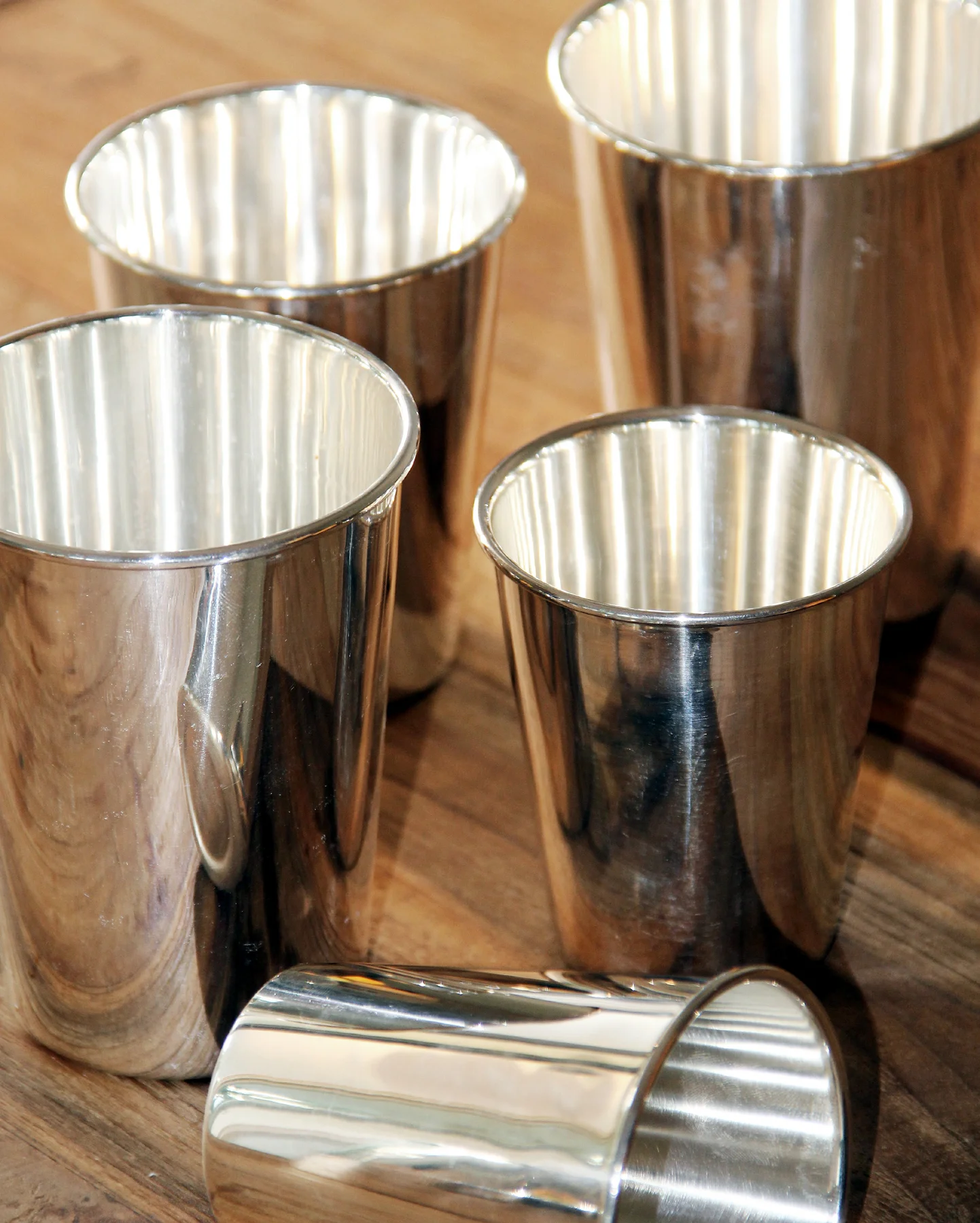 Trinkbecher Konus (Höhe 11 cm, Füllmenge 300 ml), schwerversilbert Trinkbecher Konus (Höhe 11 cm, Füllmenge 300 ml), schwerversilbert