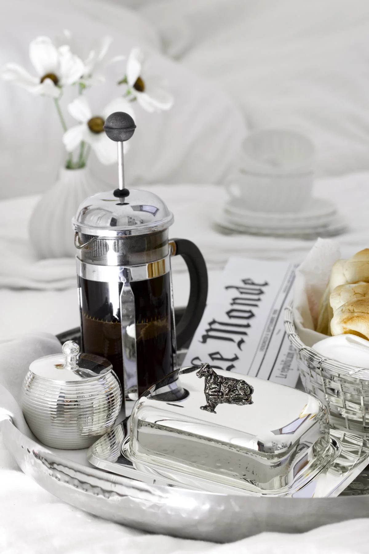 Butterdose Kuh (250 g Butter), Kuh-Figur, edel versilbert, mit Glasschale & Buttermesser Butterdose Kuh (250 g Butter), Kuh-Figur, edel versilbert, mit Glasschale & Buttermesser