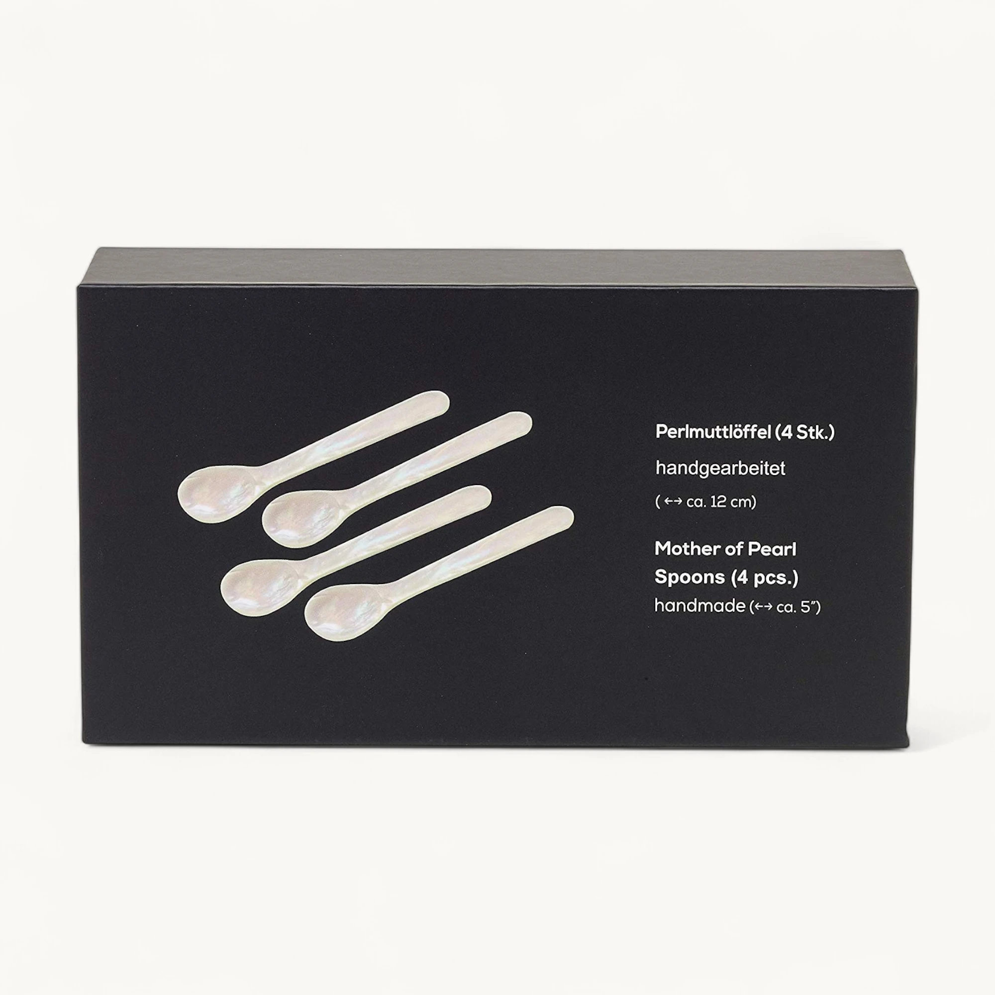 EDZARD 4er Set Eierlöffel (Länge 11 cm) aus echtem Meer-Perlmutt (Pinctada maxima), Handarbeit, 100% Naturprodukt, Griff oben abgerundet, edle Geschenkverpackung, Perlmuttlöffel für Ei und Kaviar