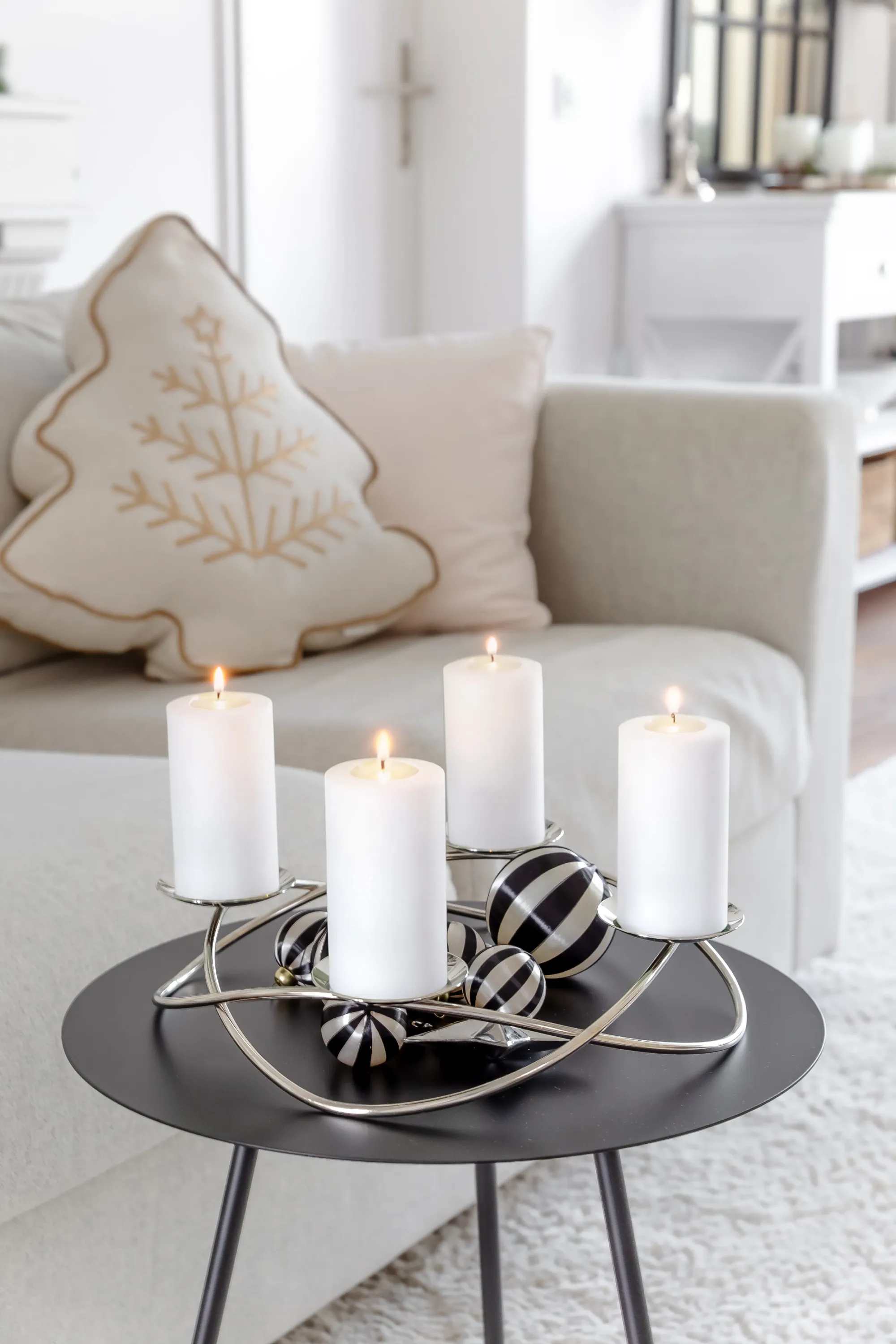 Adventskranz Alloa (ø 33 cm), Edelstahl hochglanzpoliert, silberfarben