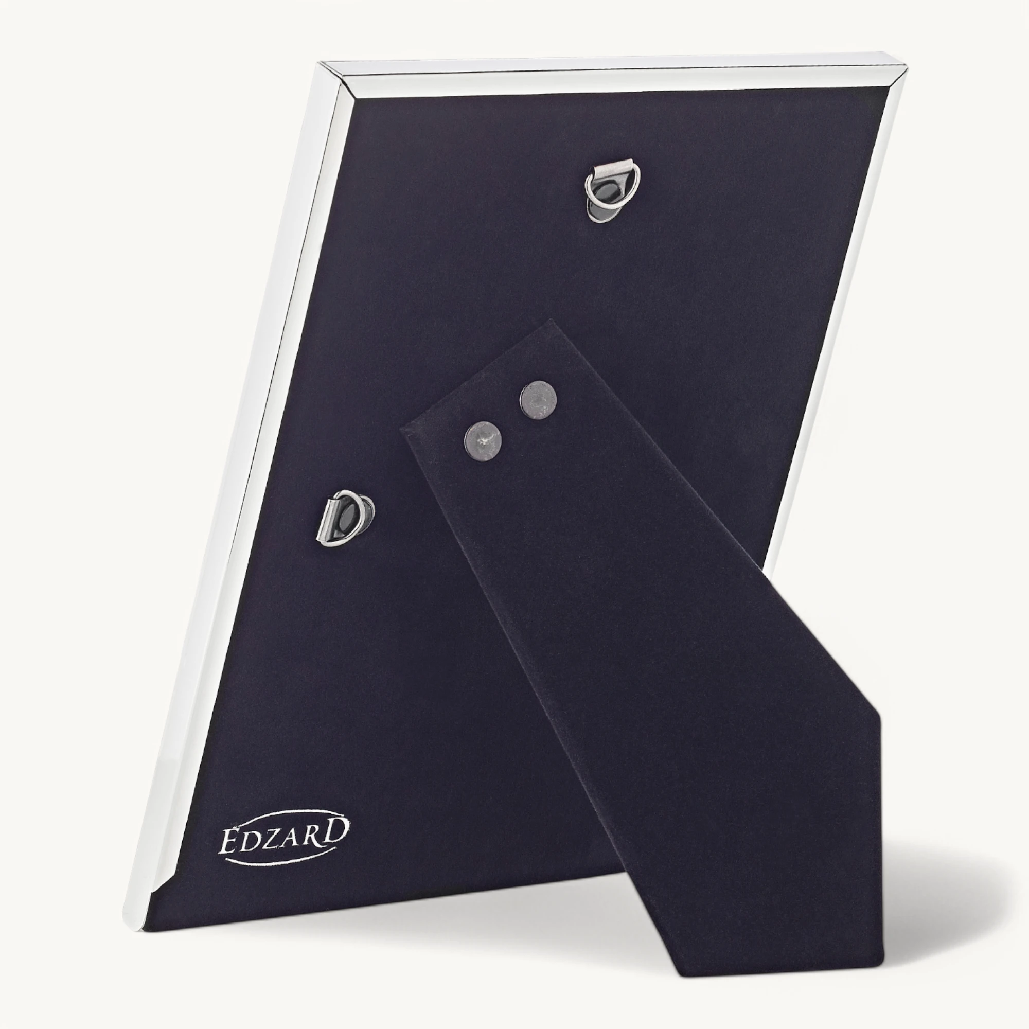 Bilderrahmen Otto (13x18 cm), edel versilbert, anlaufgeschützt, 2 Aufhänger