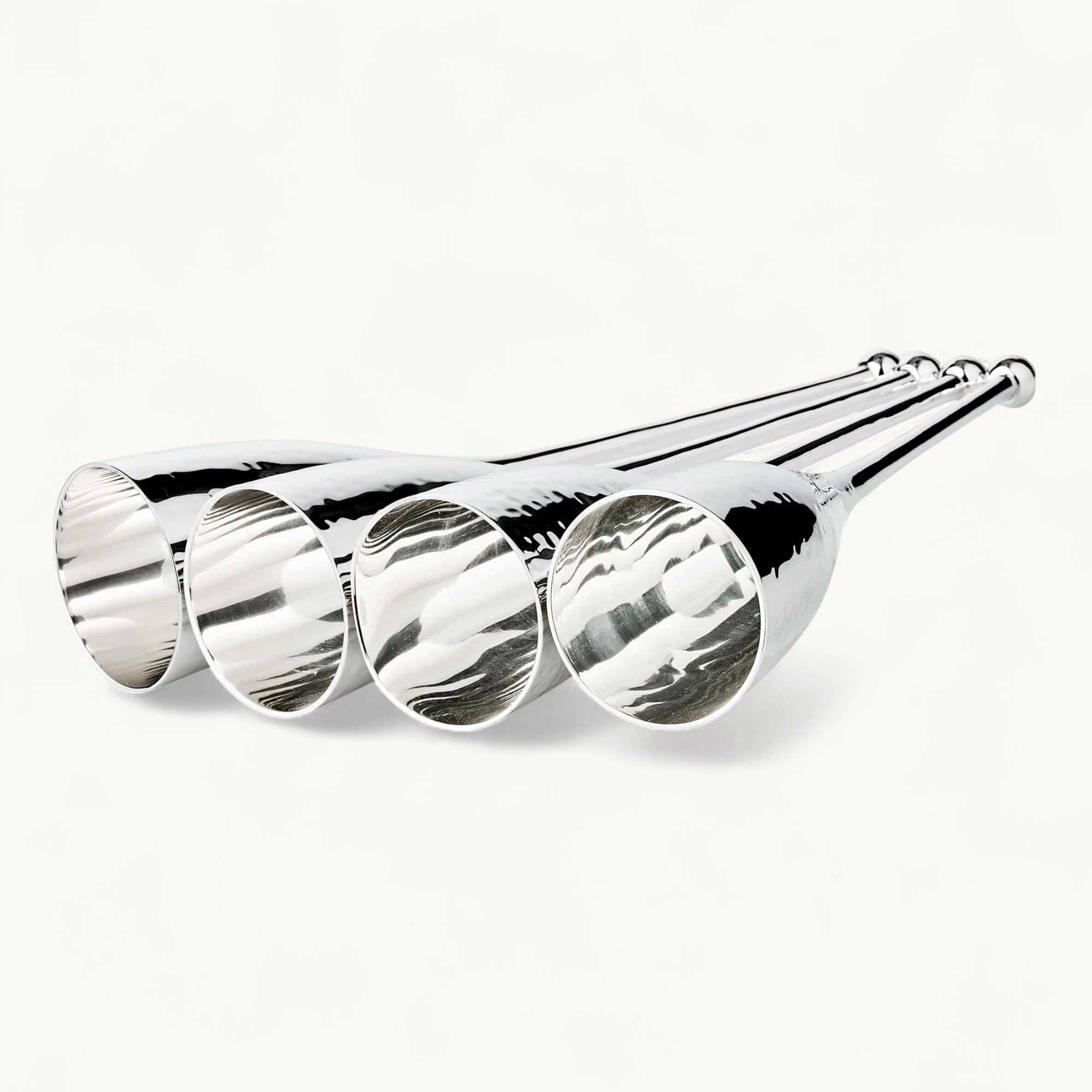 2. Wahl 4er-Set Sektkelch Didi (Höhe 23 cm, Füllmenge 200 ml), gehämmert, edel versilbert