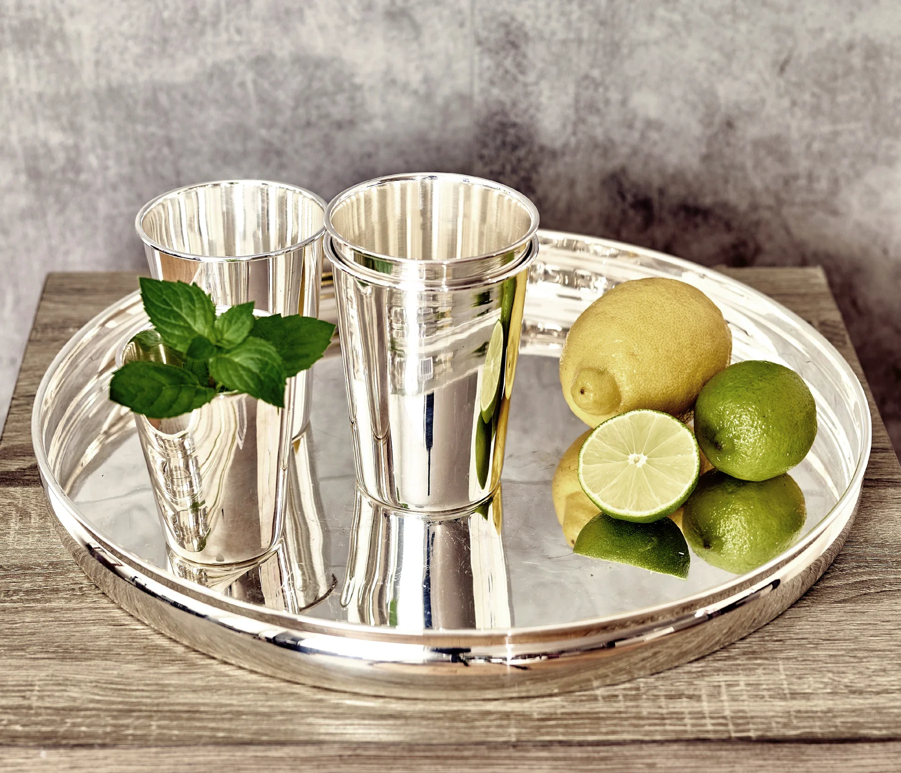 Trinkbecher Konus (Höhe 9 cm, Füllmenge 200 ml), schwerversilbert Trinkbecher Konus (Höhe 9 cm, Füllmenge 200 ml), schwerversilbert