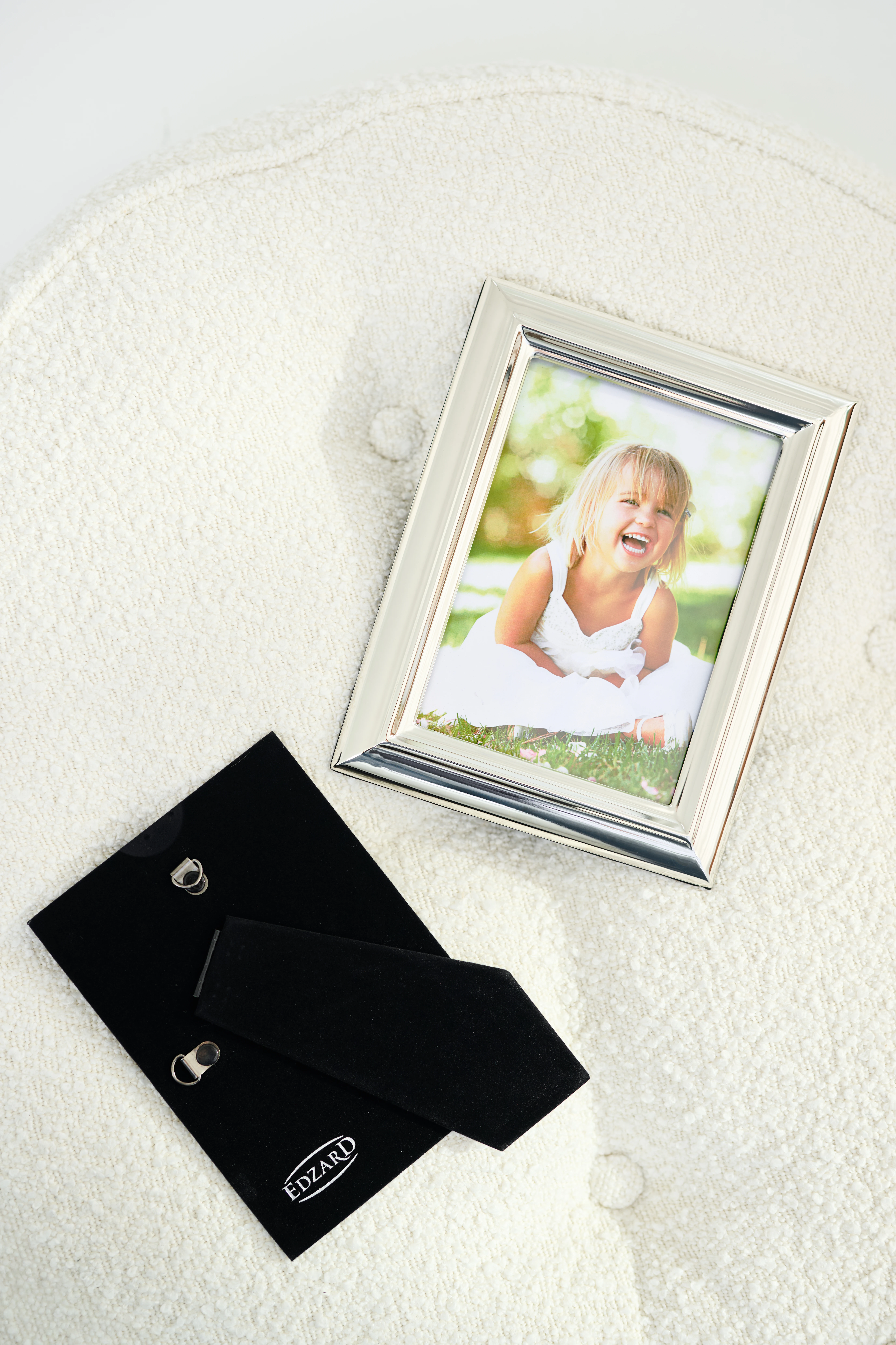 Bilderrahmen Gela (15x20 cm), edel versilbert, anlaufgeschützt, 2 Aufhänger Bilderrahmen Gela (15x20 cm), edel versilbert, anlaufgeschützt, 2 Aufhänger