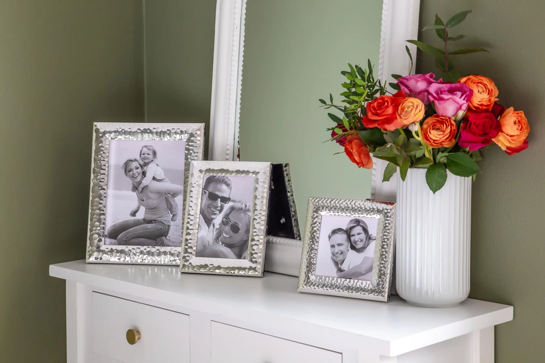 Bilderrahmen Gubbio (10x10 cm), gehämmert, edel versilbert, anlaufgeschützt Bilderrahmen Gubbio (10x10 cm), gehämmert, edel versilbert, anlaufgeschützt