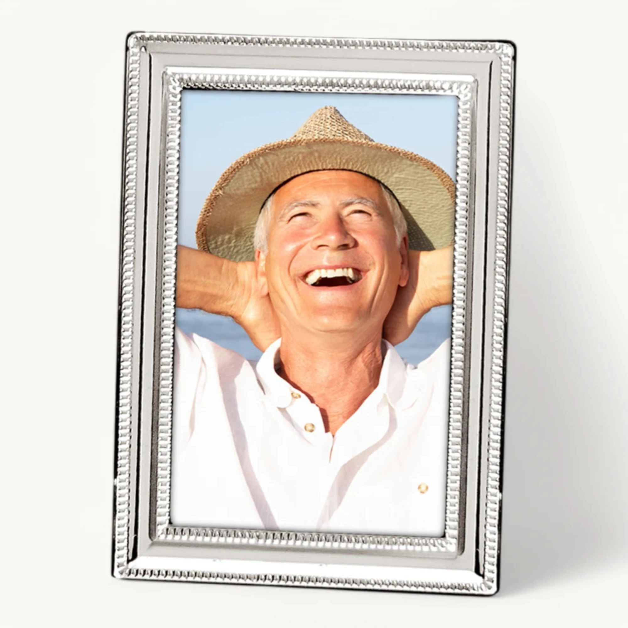 Bilderrahmen Matera (10x15 cm), Perlenrand, edel versilbert, anlaufgeschützt, 2 Aufhänger Bilderrahmen Matera (10x15 cm), Perlenrand, edel versilbert, anlaufgeschützt, 2 Aufhänger