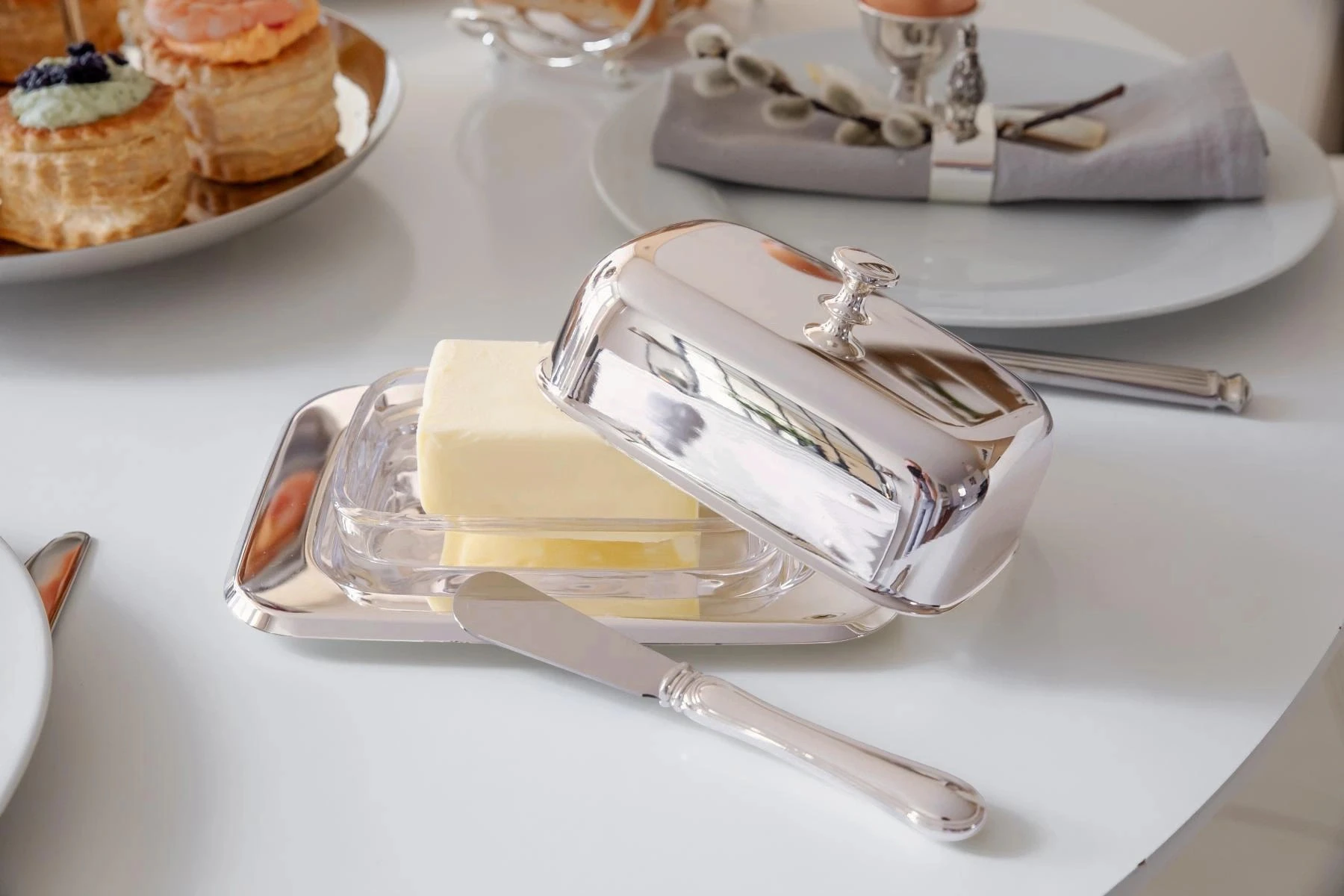 Butterdose Mista (für 250 g Butter, 18x13 cm), Silberglanz Finish, mit Buttermesser und Glaseinsatz