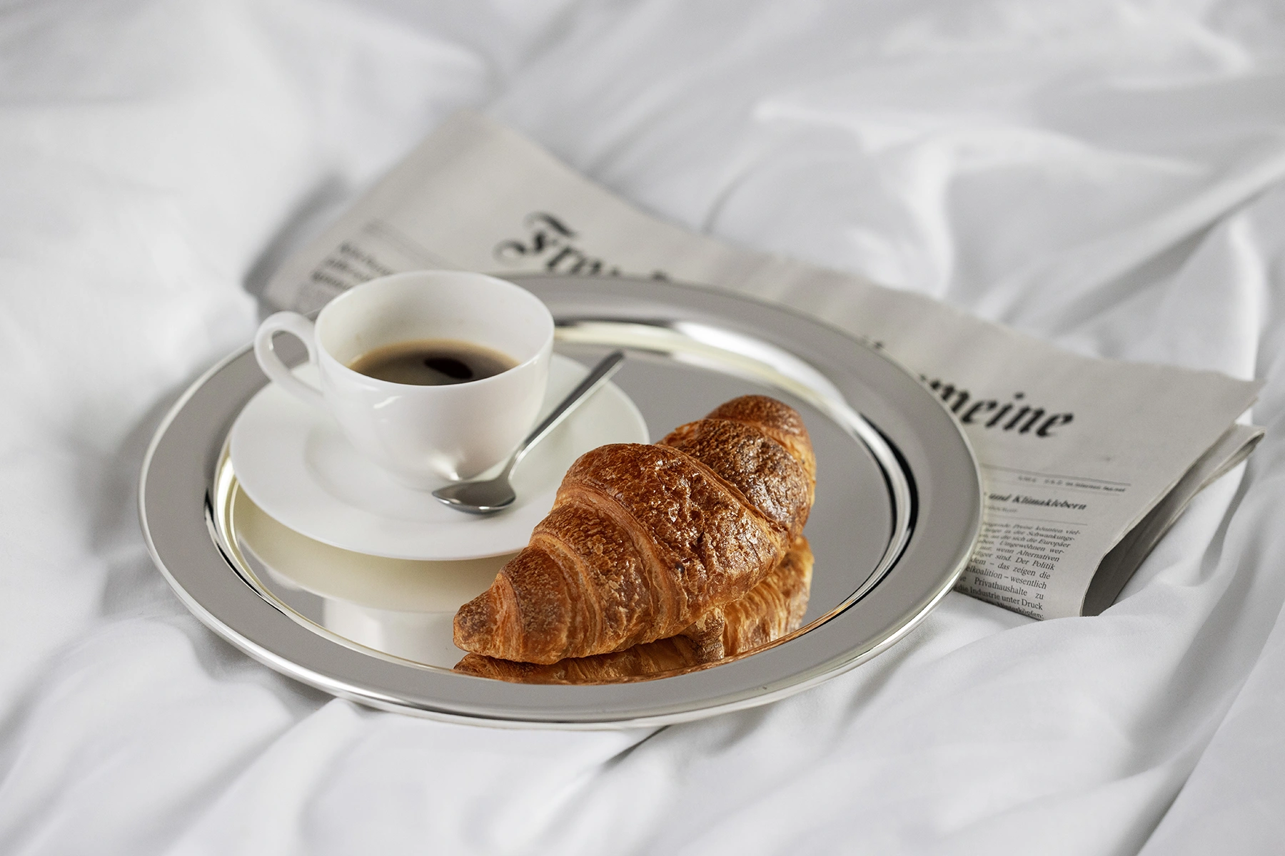 Tablett Porto (Ø 32 cm), rund, edel versilbert, anlaufgeschützt Tablett Porto (Ø 32 cm), rund, edel versilbert, anlaufgeschützt