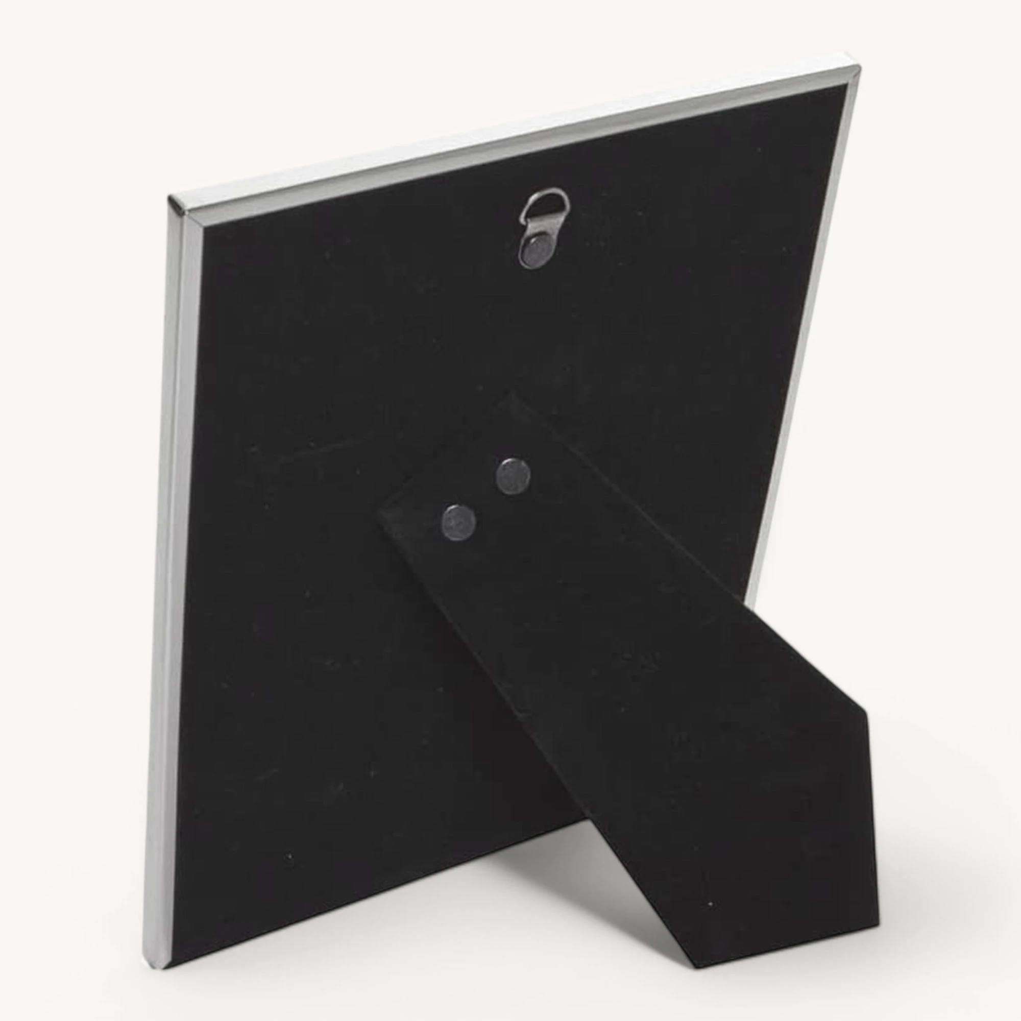 Bilderrahmen Perla (10x15 cm), Perlenrand, edel versilbert, anlaufgeschützt, 2 Aufhänger Bilderrahmen Perla (10x15 cm), Perlenrand, edel versilbert, anlaufgeschützt, 2 Aufhänger