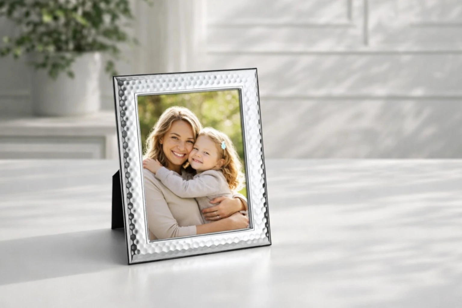 Fotorahmen Casalini (13x18 cm), edel versilbert, anlaufgeschützt, mit Holzdekor-Rücken