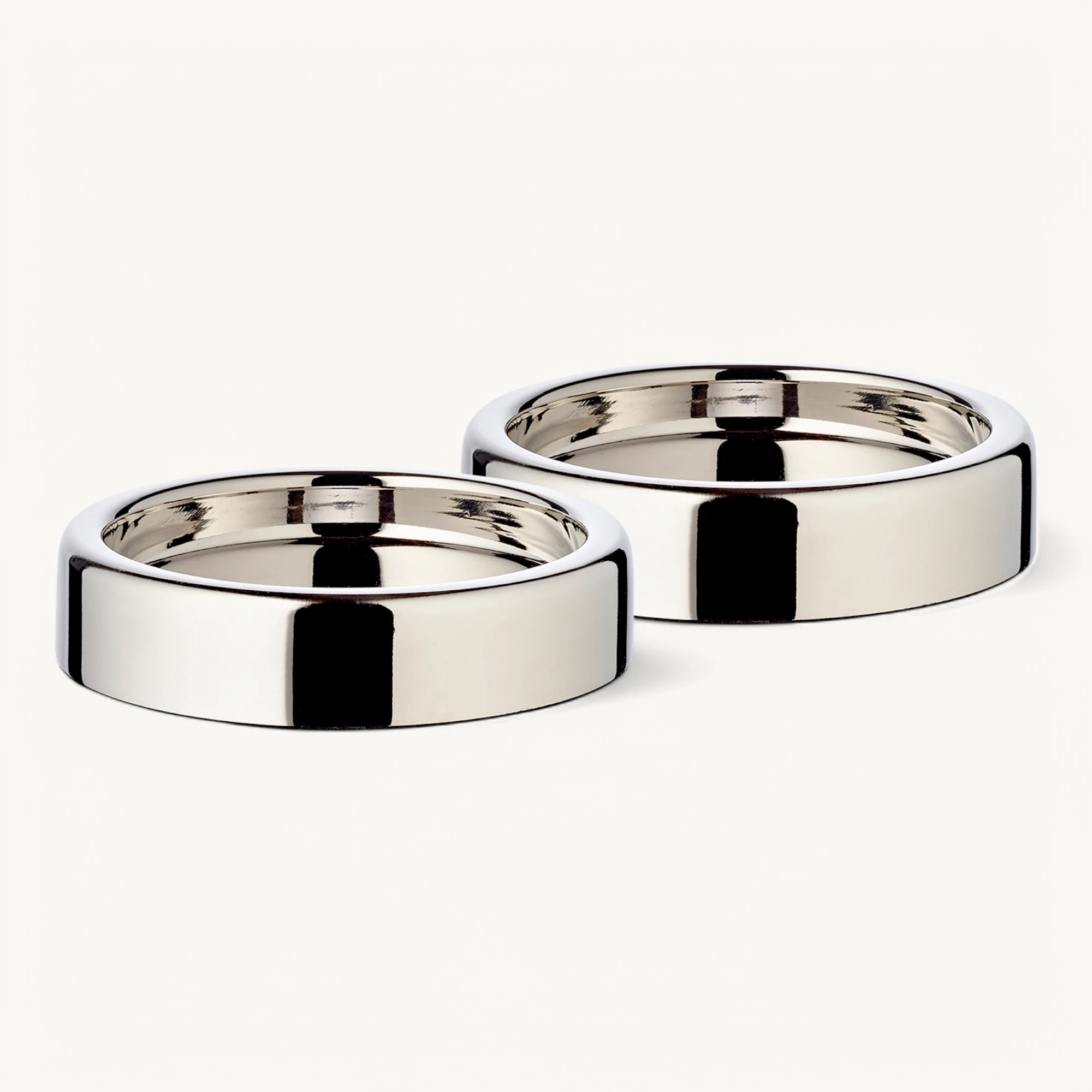 2er-Set Kerzenständer Sanremo (ø 10 cm), vernickelt, für Stumpenkerzen ø 8 cm 2er-Set Kerzenständer Sanremo (ø 10 cm), vernickelt, für Stumpenkerzen ø 8 cm