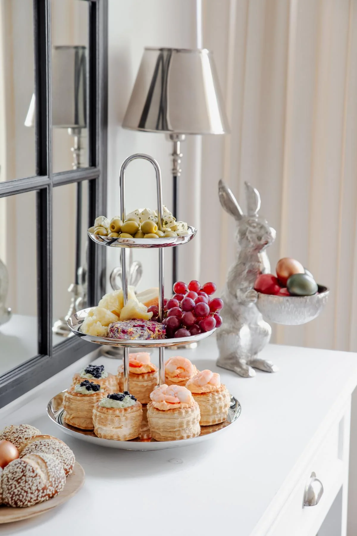 Etagere Apus (Höhe 40 cm, 3-stöckig), Edelstahl hochglanzpoliert Etagere Apus (Höhe 40 cm, 3-stöckig), Edelstahl hochglanzpoliert