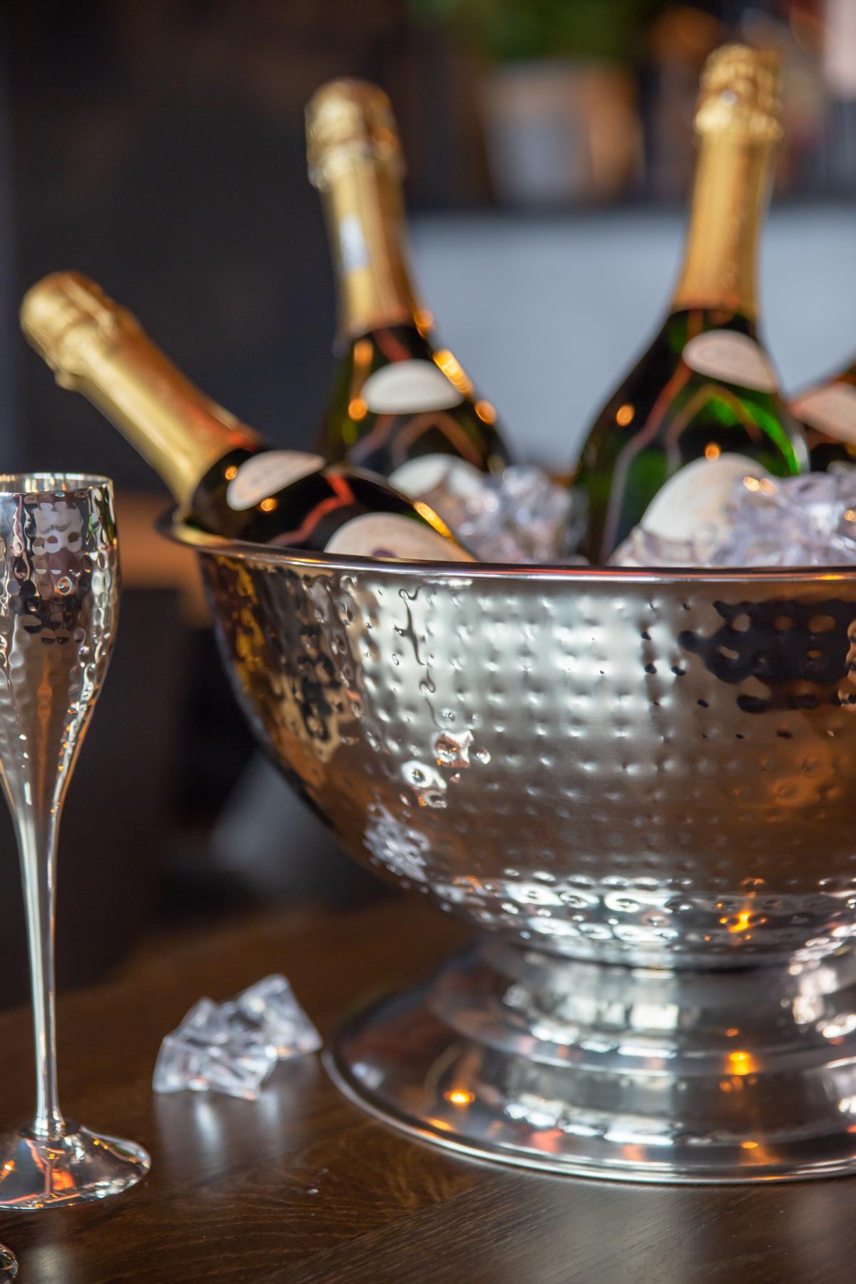 Sektkühler aus rostfreiem Edelstahl Ø ca als dekorativer Champagnerbowl sowie Weinkühler ideal als Champagnerkühler für mehrere Flaschen 34 cm 